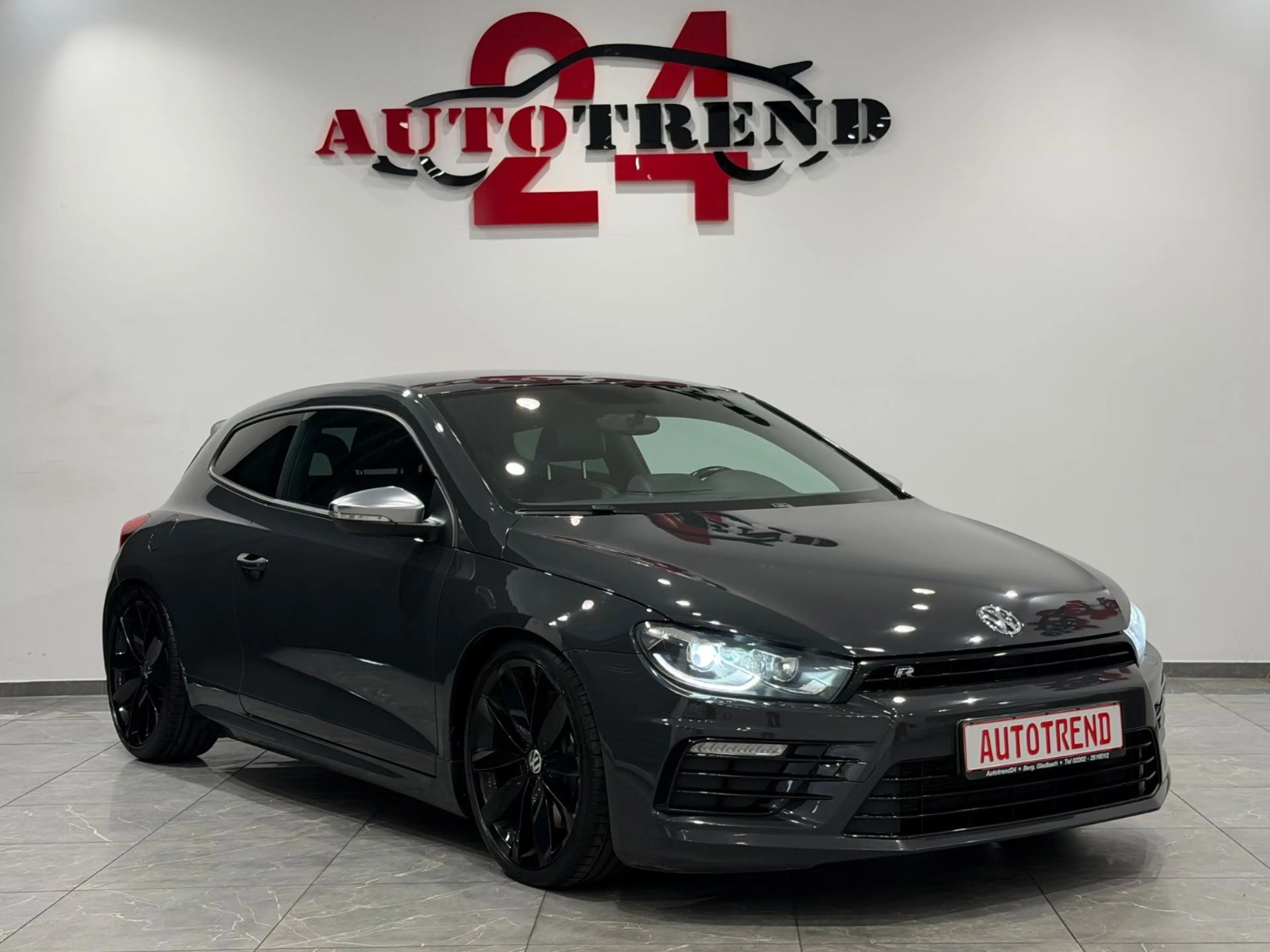 Volkswagen Scirocco R DSG URANOGRAU LEDER+BI-XENON+8xALU — photo 4
