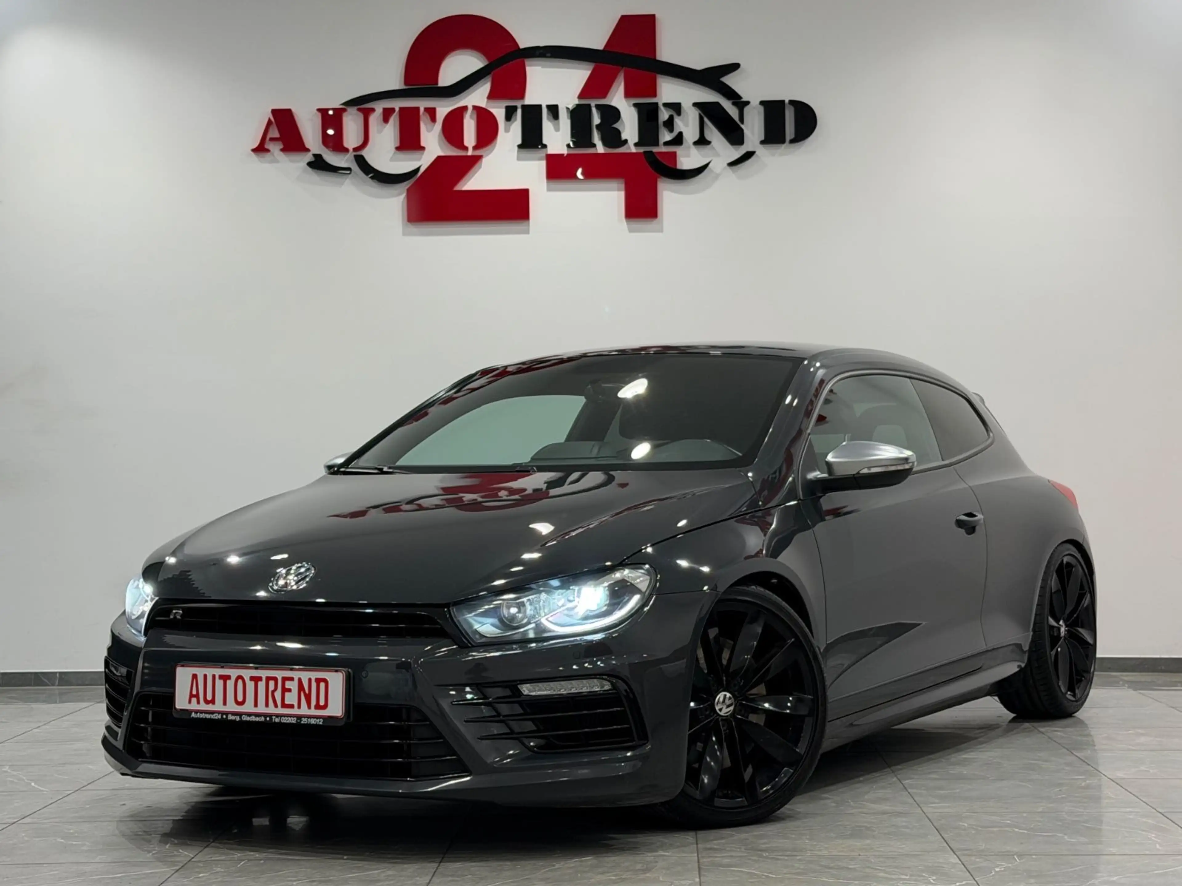 Volkswagen Scirocco R DSG URANOGRAU LEDER+BI-XENON+8xALU