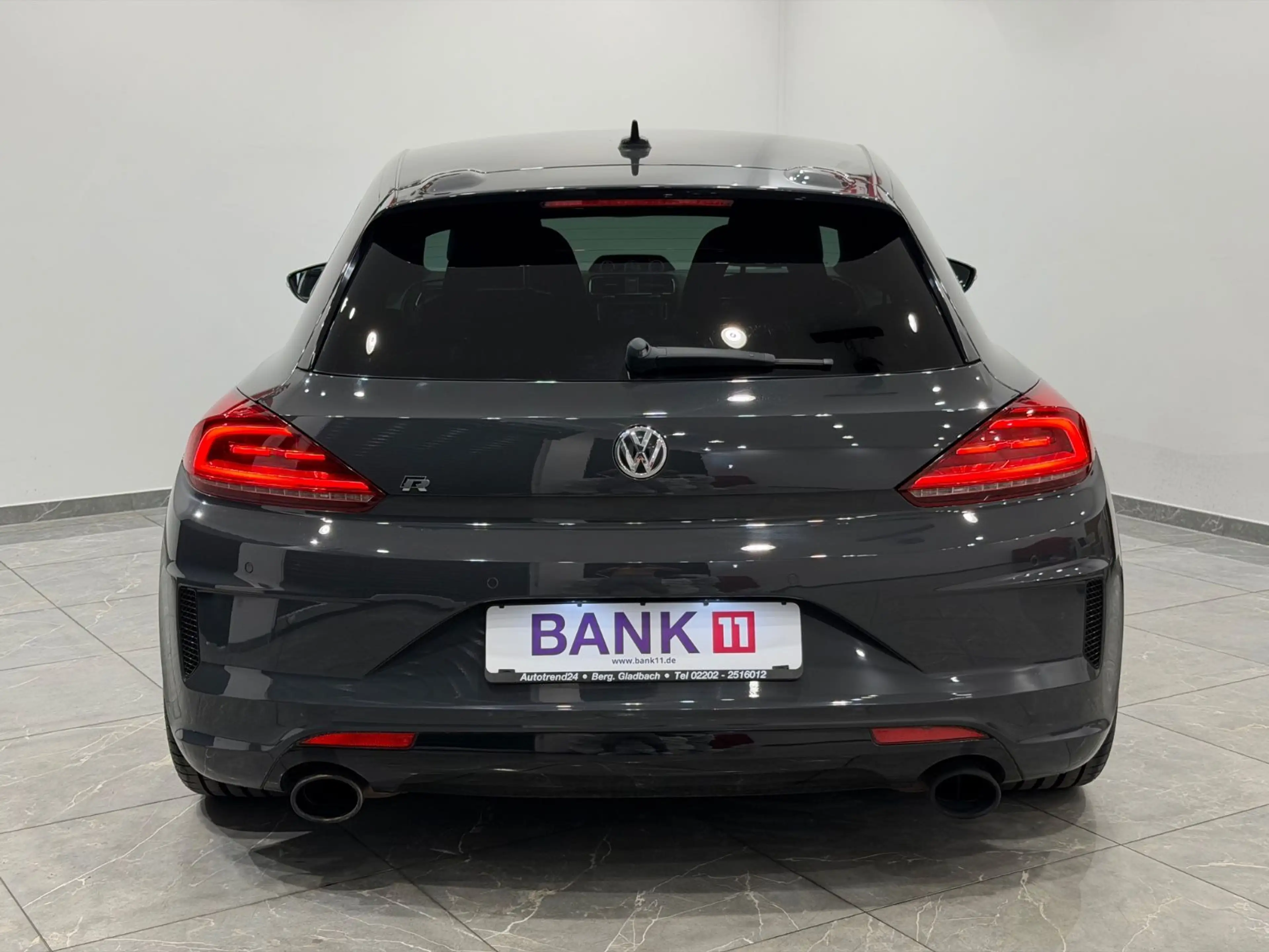 Volkswagen Scirocco R DSG URANOGRAU LEDER+BI-XENON+8xALU — photo 7