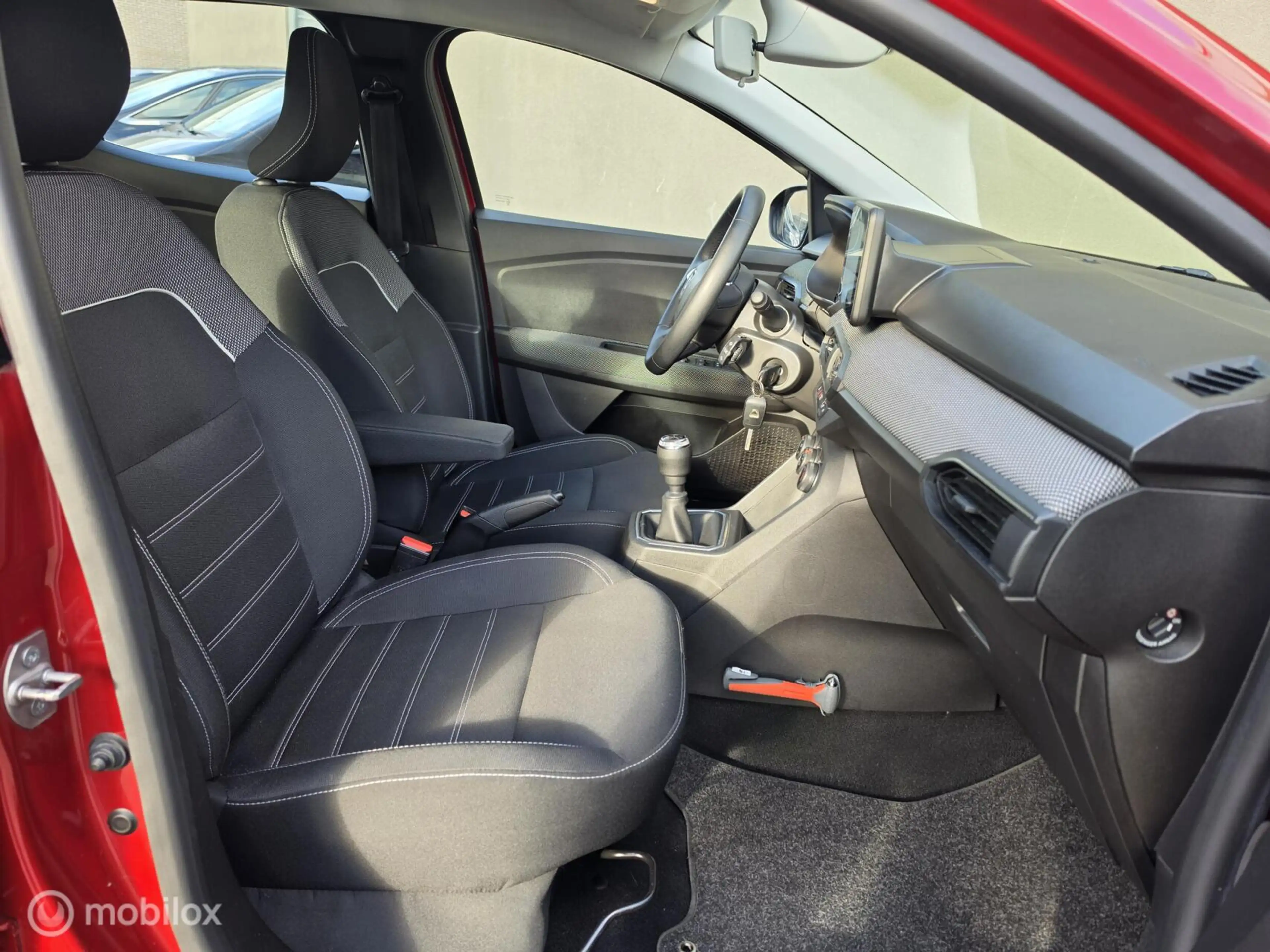 Dacia Sandero 1.0 TCe 90 Comfort |1e Eig. |Navi |Cam.|Cruise — photo 14