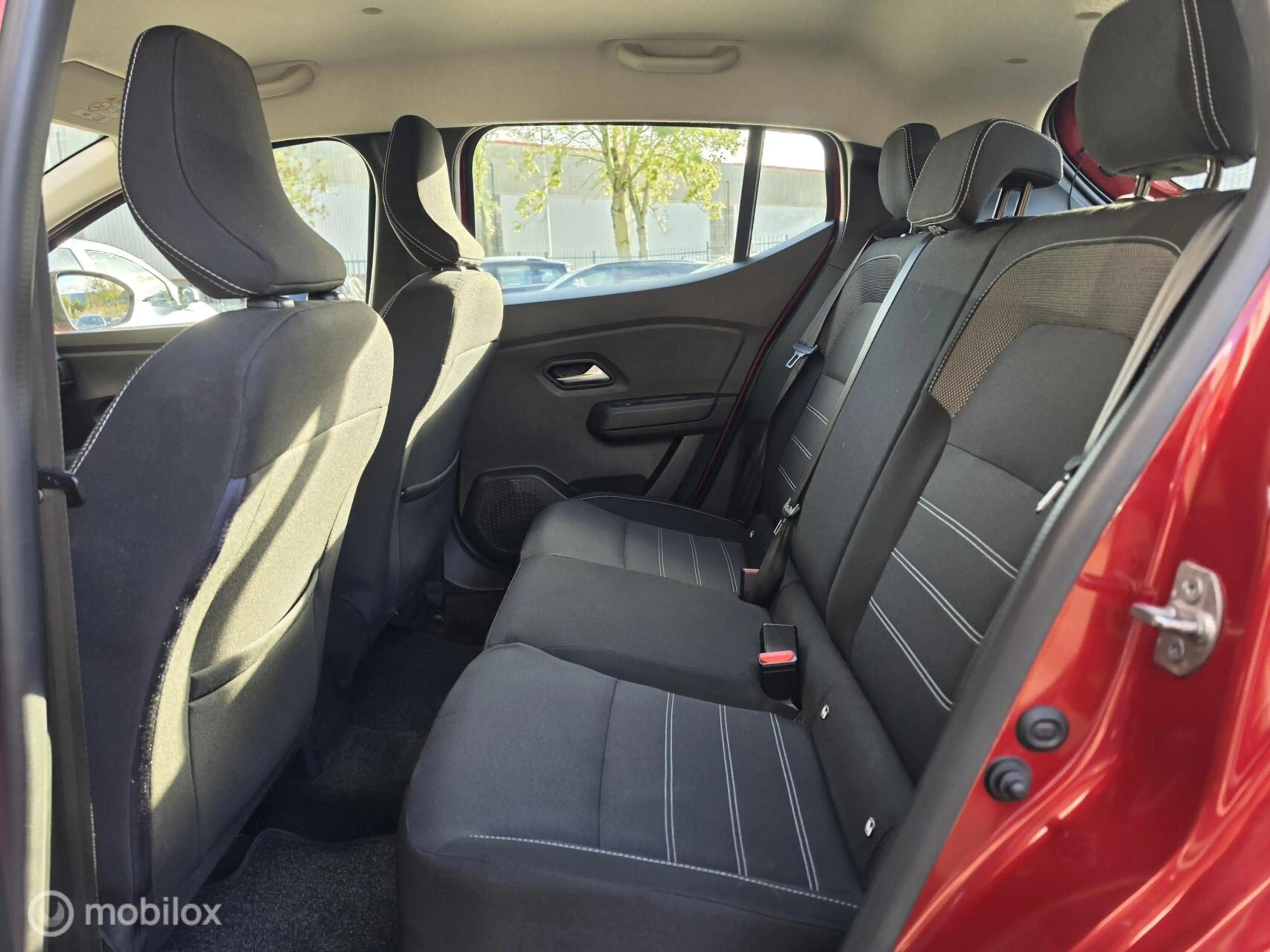 Dacia Sandero 1.0 TCe 90 Comfort |1e Eig. |Navi |Cam.|Cruise — photo 11
