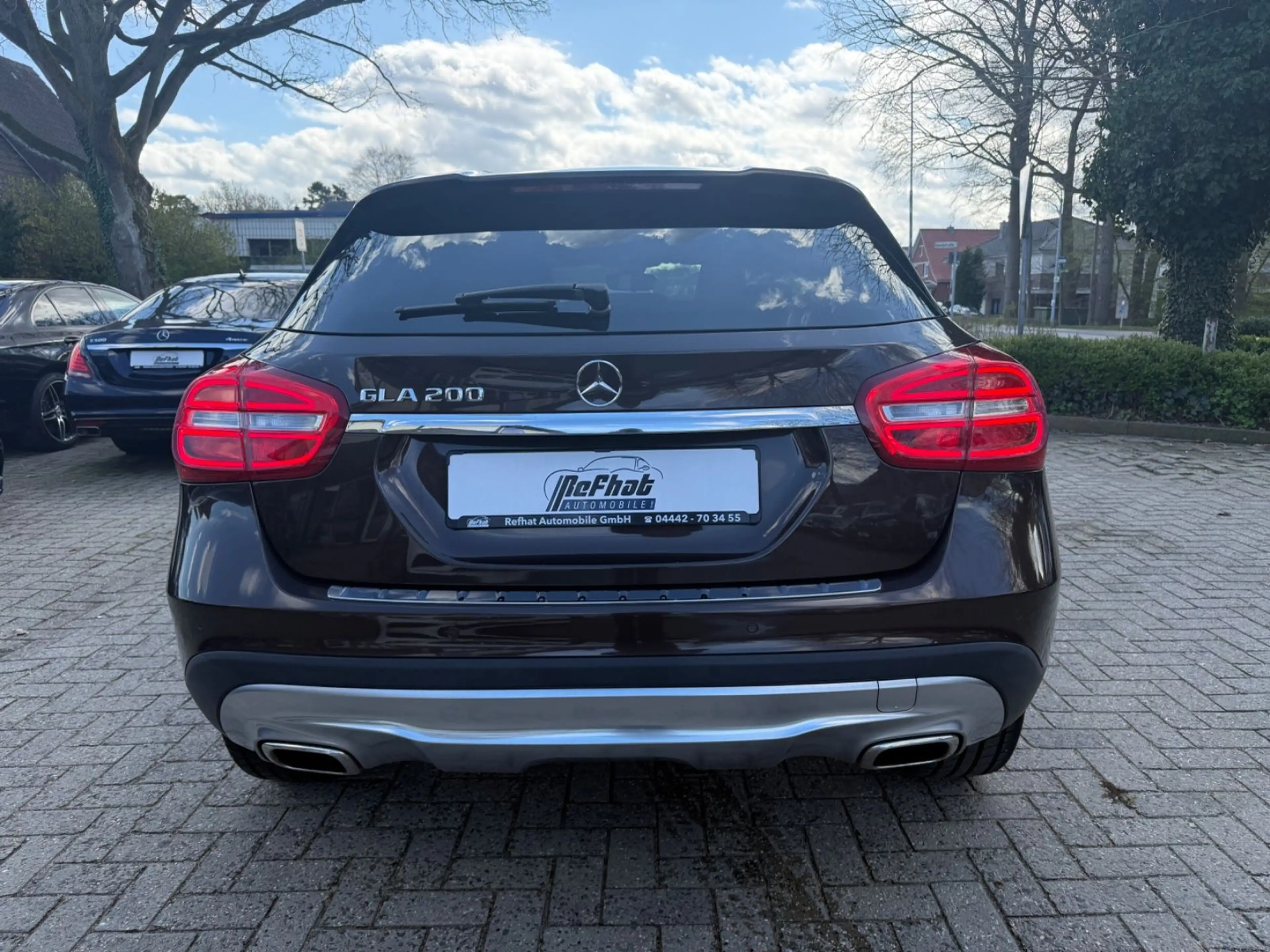 Mercedes-Benz GLA 200 *LED*XENON*SHZ*PDC*NAVI* — photo 7