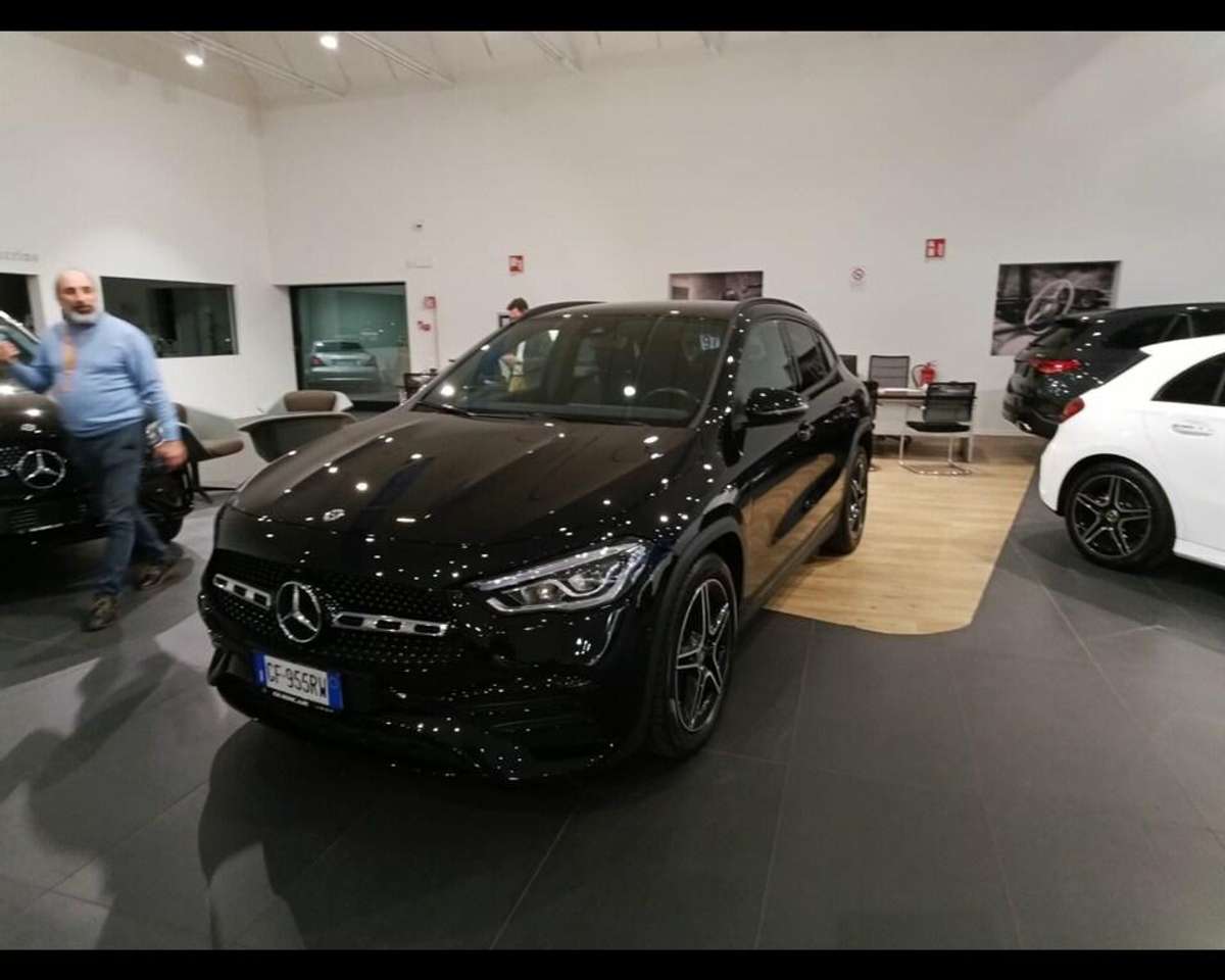 Mercedes-Benz GLA 200 d Premium 4matic auto