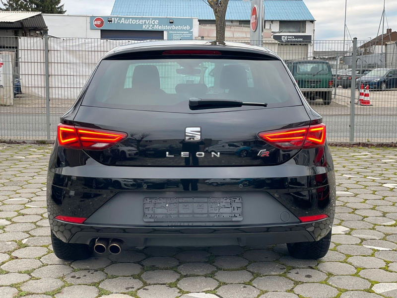 SEAT Leon 1.8 FR Automatik Navi Leder LED 2.Hand — photo 6