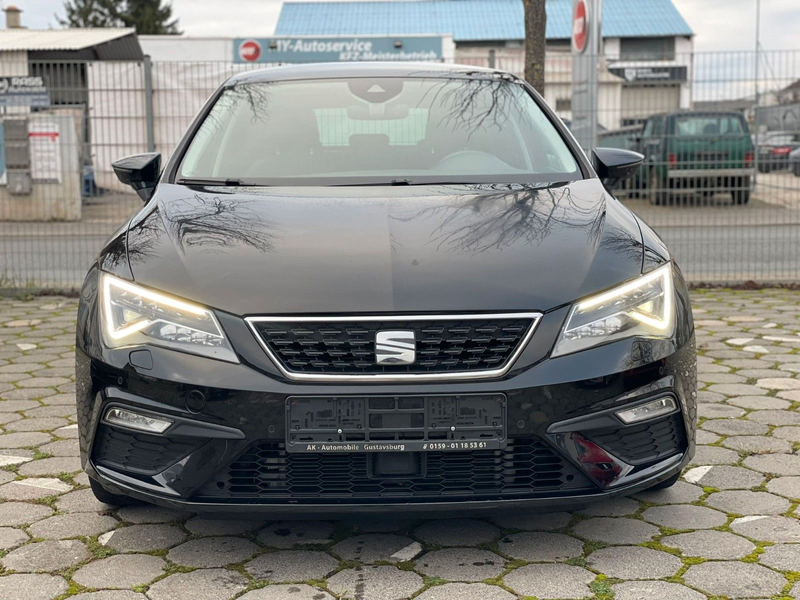 SEAT Leon 1.8 FR Automatik Navi Leder LED 2.Hand — photo 3
