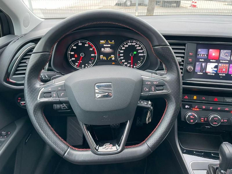 SEAT Leon 1.8 FR Automatik Navi Leder LED 2.Hand — photo 12