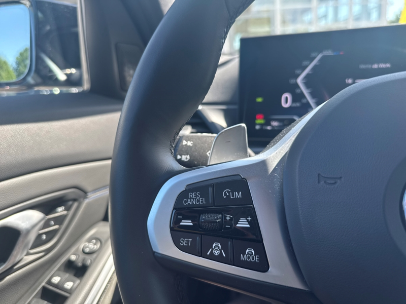 BMW 340 xDrive Driv. Prof. M-Sport Pro HUD — photo 12