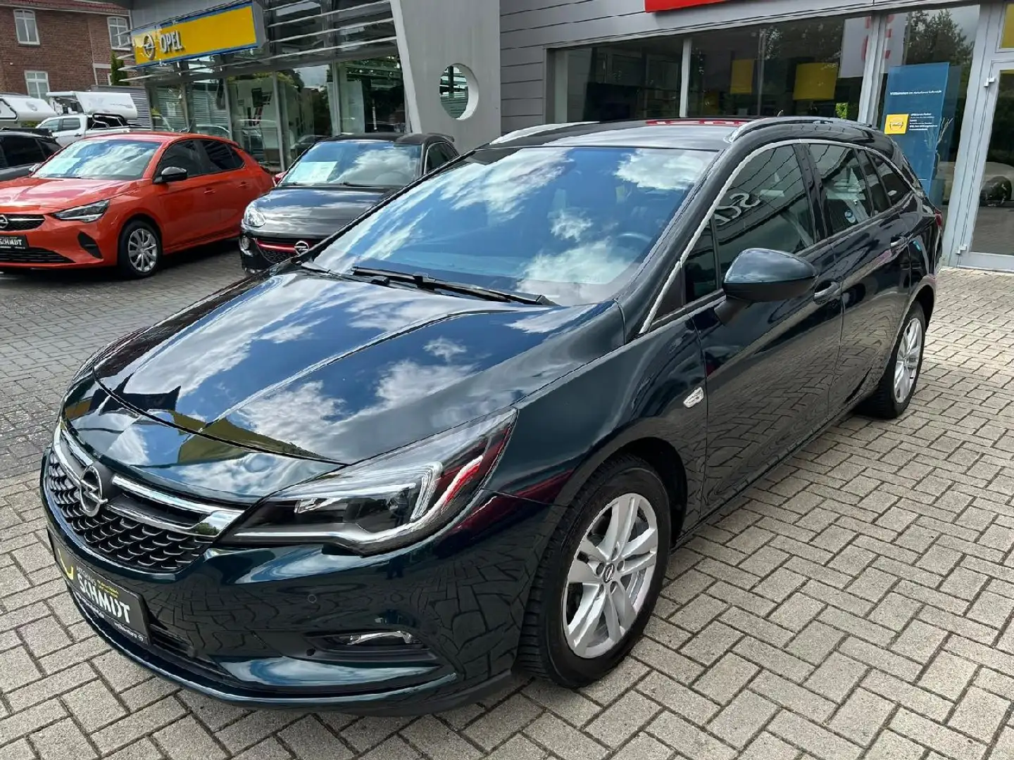 Opel Astra Dynamic Start/Stop Grün - 2