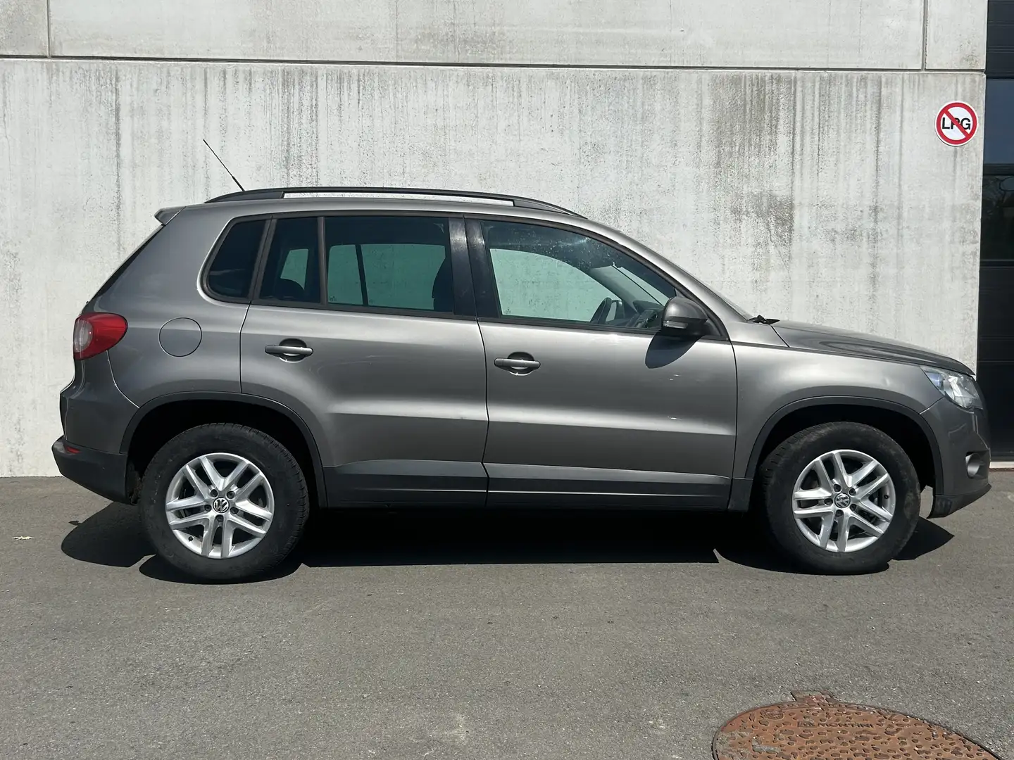 Volkswagen Tiguan 2.0 CR TDi 4Motion Track & Field DPF - 2
