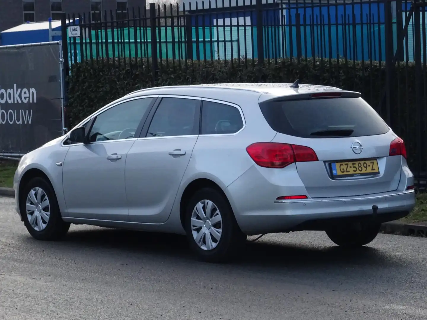 Opel Astra Sports Tourer 1.6 CDTi Blitz NAP/NAVI/AC/CRUISE Grau - 2