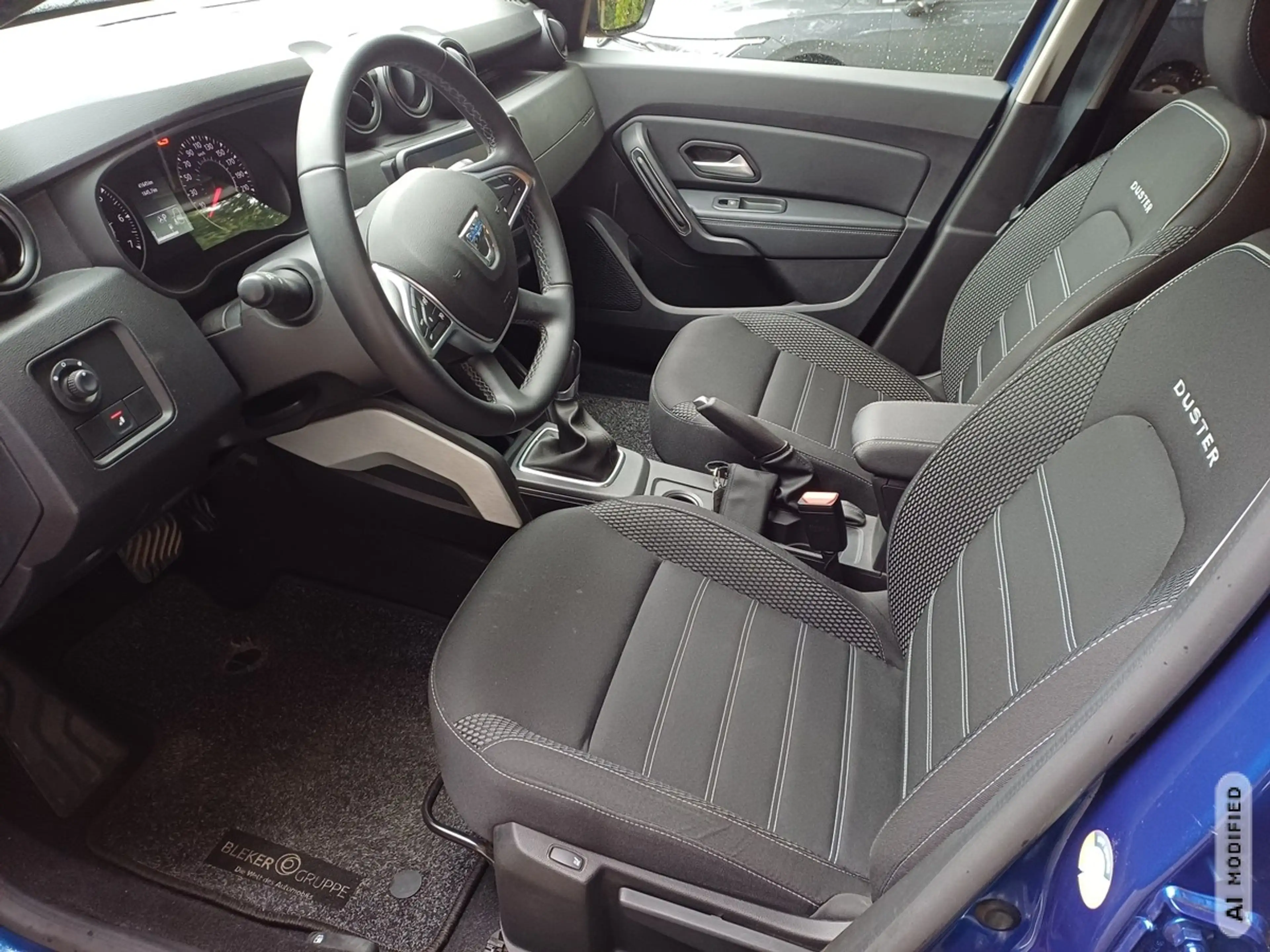 Dacia Duster PRESTIGE Tce 150 EDC 2WD KLIMA SHZ NAVI MFL DAB AL — photo 13
