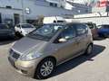Mercedes-Benz A 180 A 180 CDI Aut Avantgarde Gelb - thumbnail 2