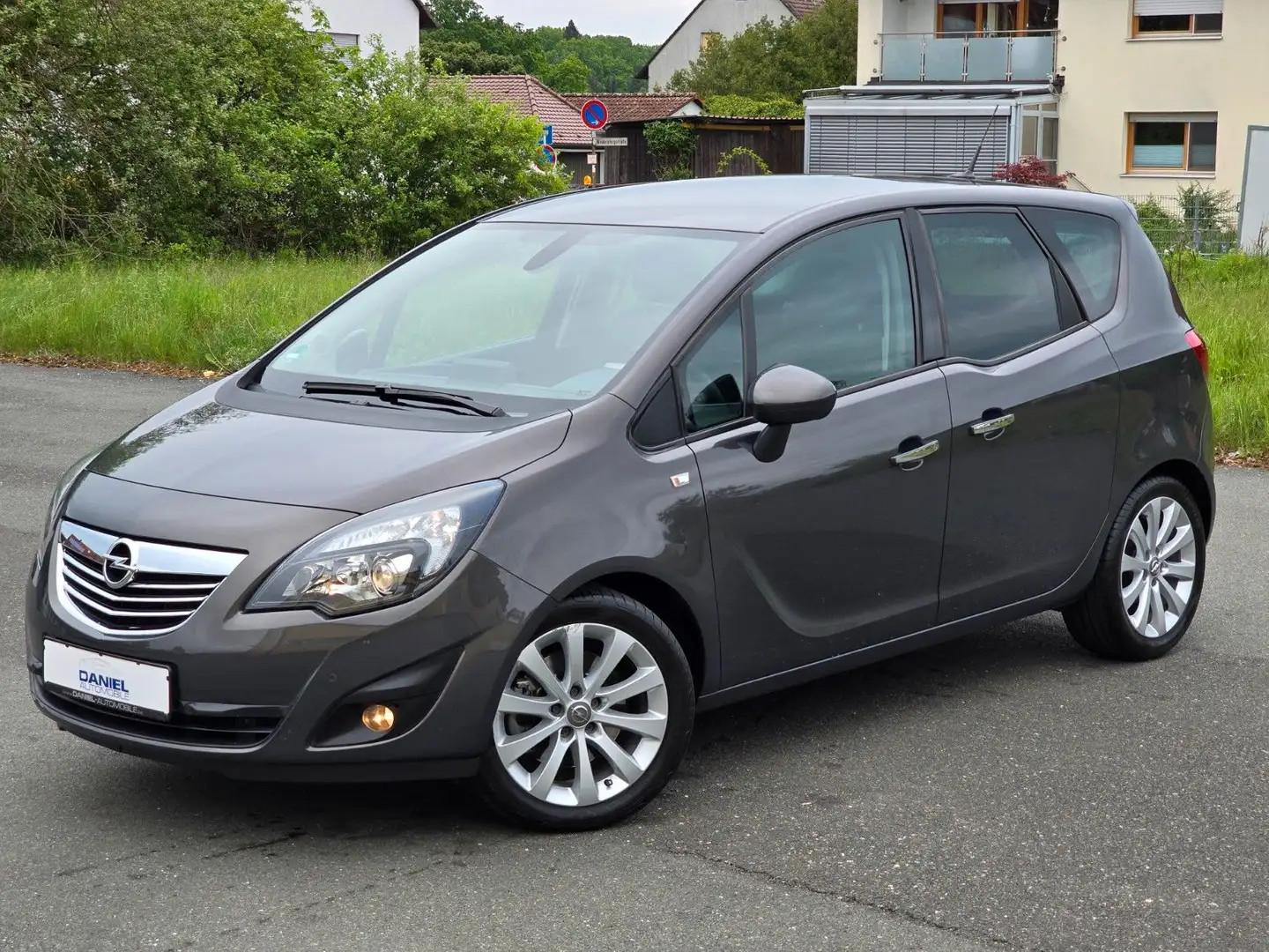 Opel Meriva B 1.4T Innovation NAVI+KLIMAAUT.+ALU+PDC Gris - 2