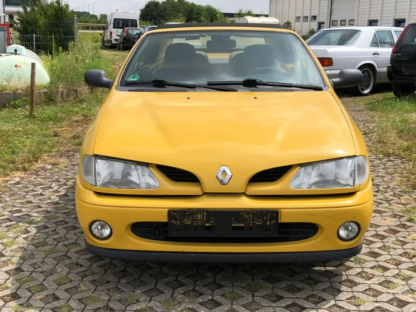 Renault Megane 1.4 16V Bastler kein TÜV voll Fahrbereit Žlutá - 2