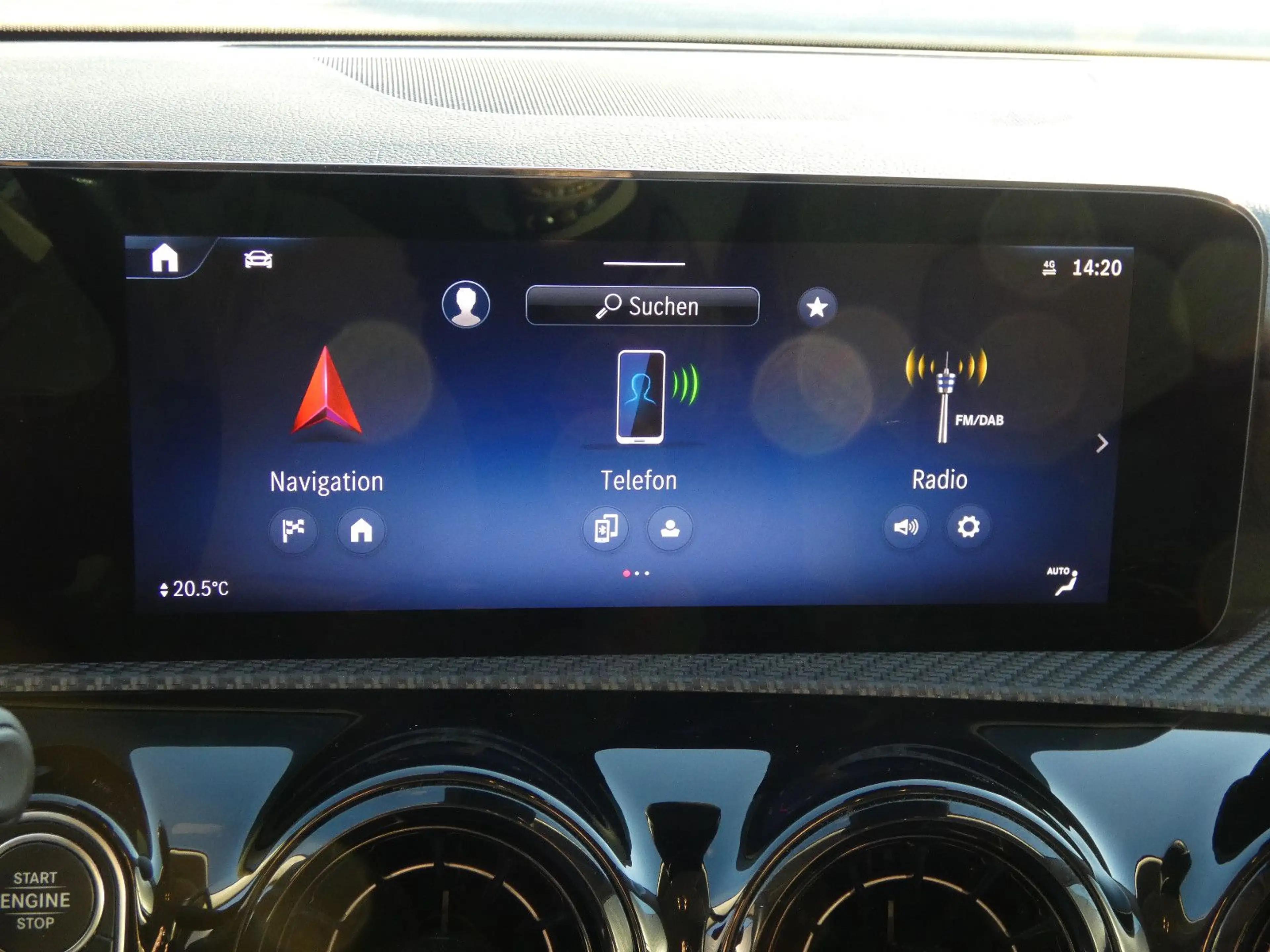 Mercedes-Benz A 180 d DCT LED Navi Teilleder SHZ Kamera 1-Hand — photo 12