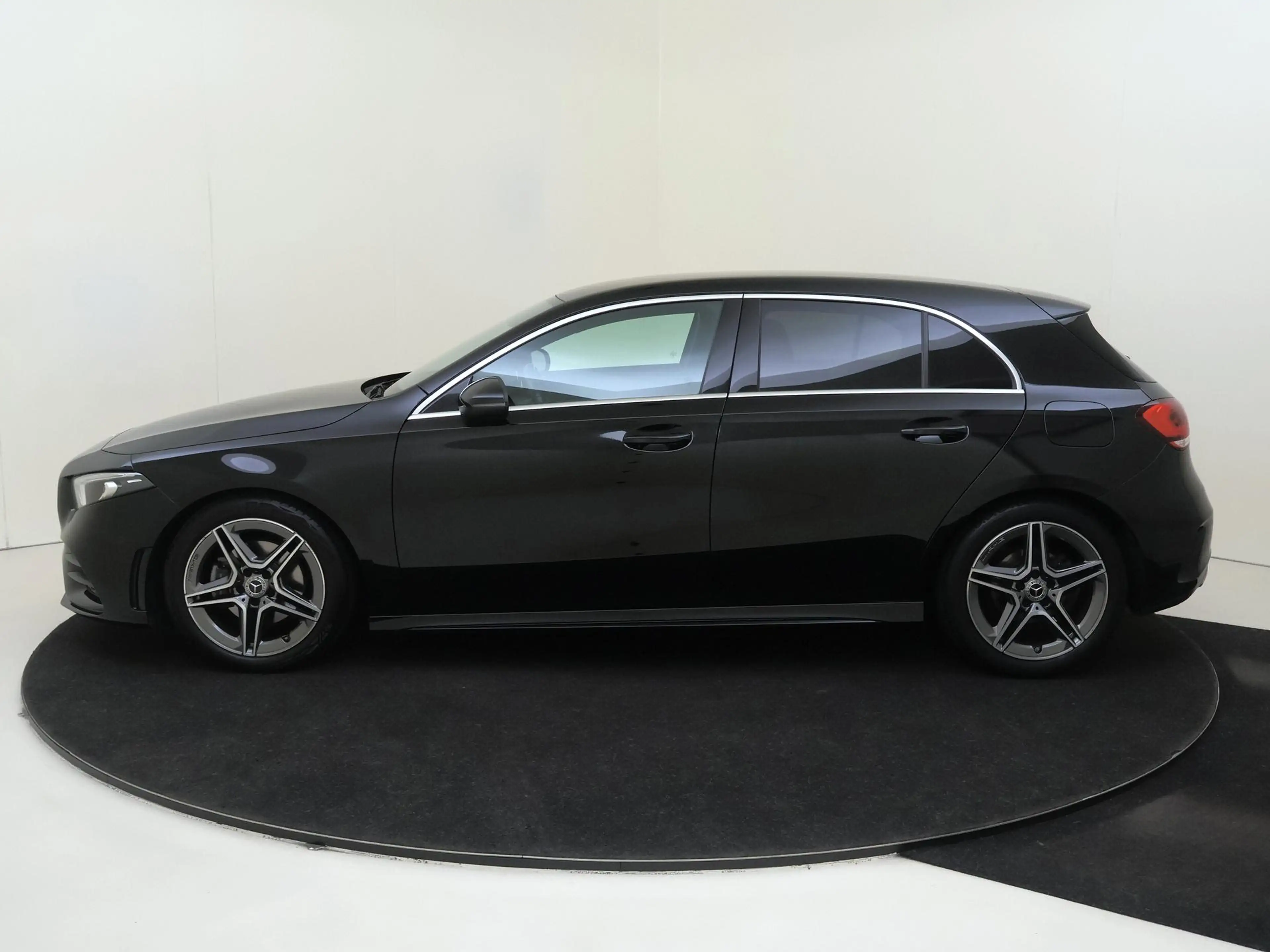 Mercedes-Benz A 180 Business Solution AMG | Wordt Verwacht | Apple Car — photo 10