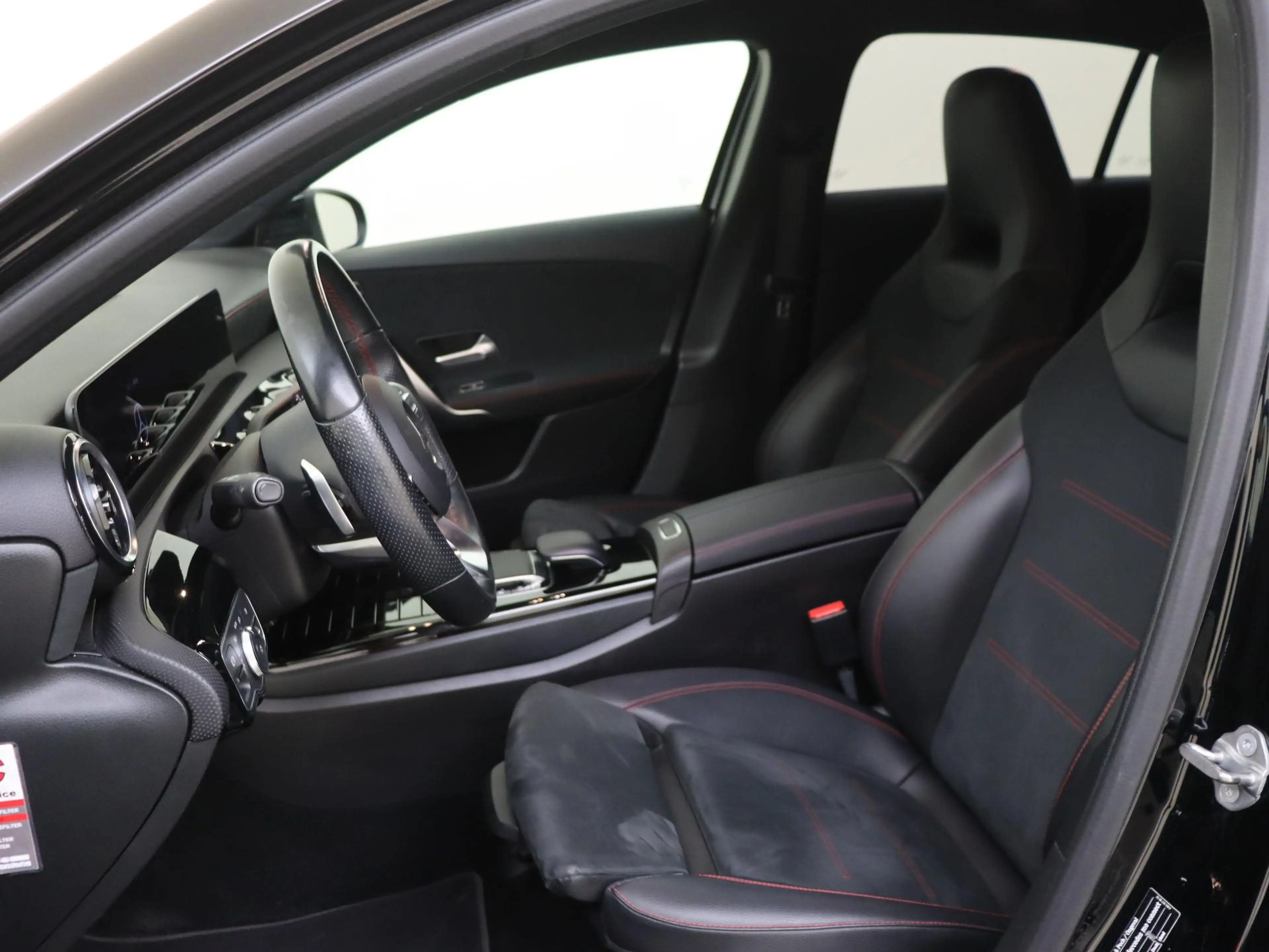 Mercedes-Benz A 180 Business Solution AMG | Wordt Verwacht | Apple Car — photo 3