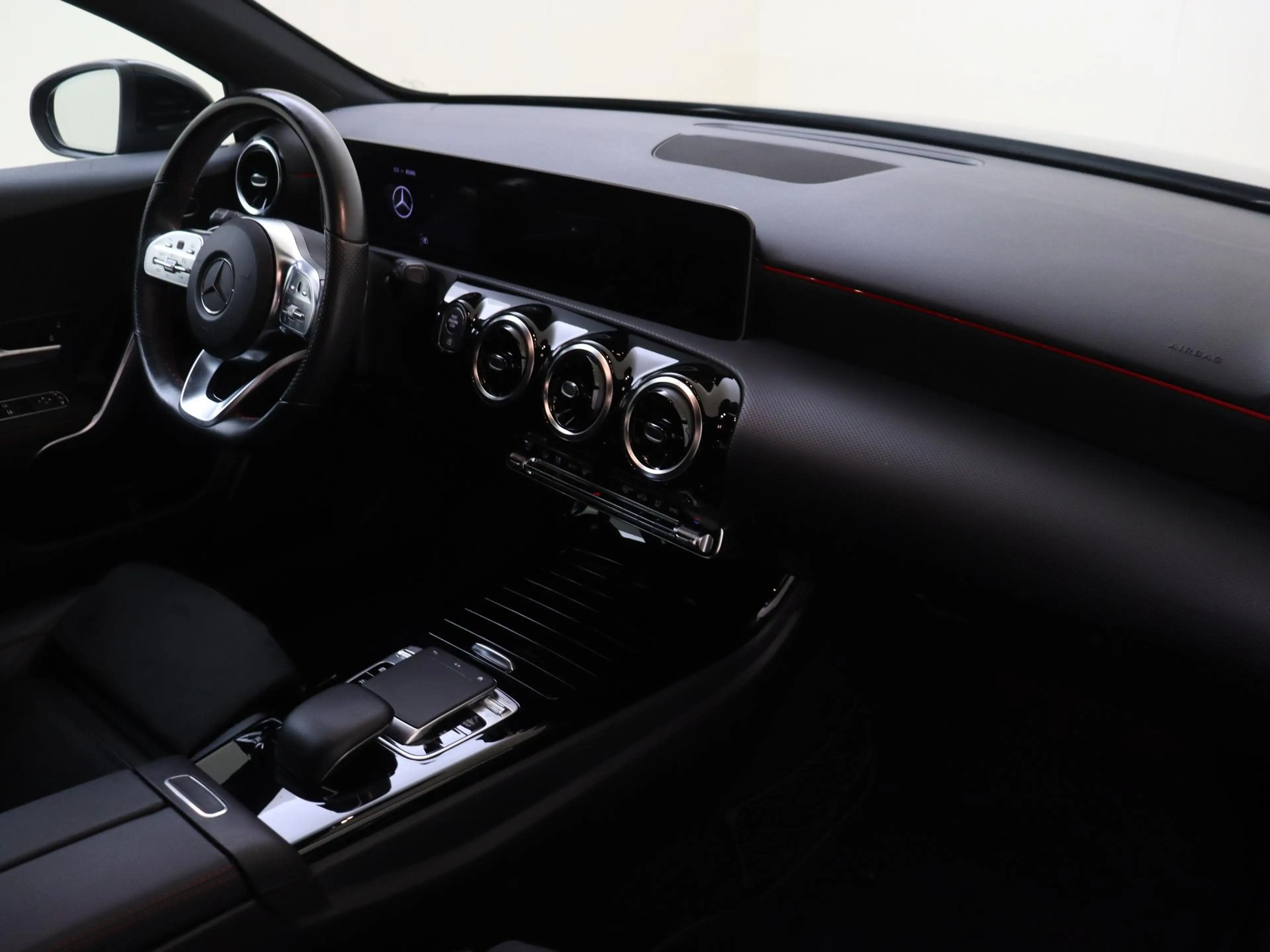 Mercedes-Benz A 180 Business Solution AMG | Wordt Verwacht | Apple Car — photo 5