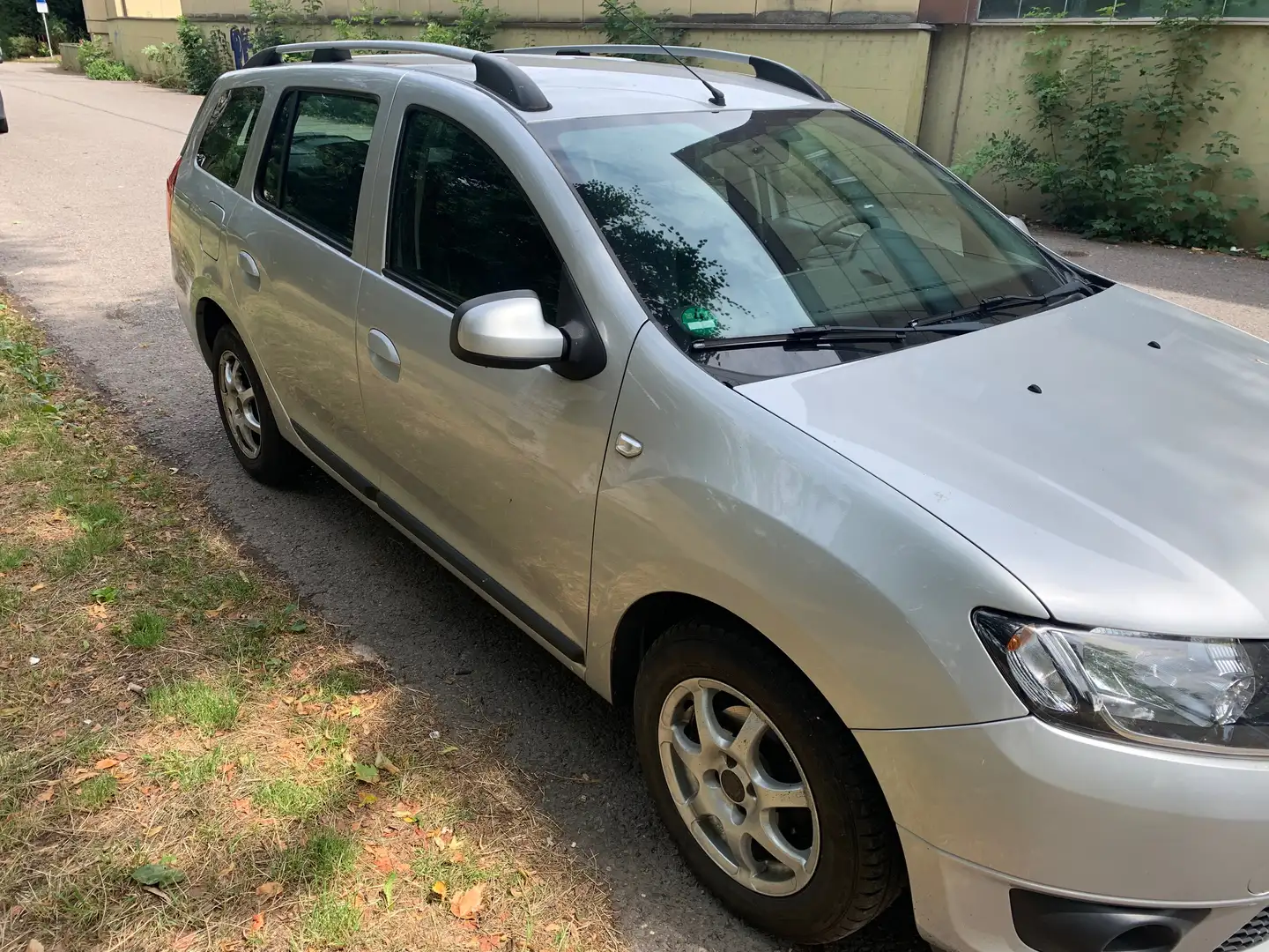 Dacia Logan Logan MCV TCe 90 Stepway Stříbrná - 2