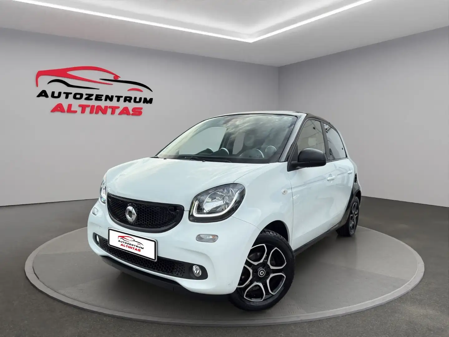 smart forFour Passion*KLIMAAUT.**54.000KM**MFL*PDC*SHZ Weiß - 1