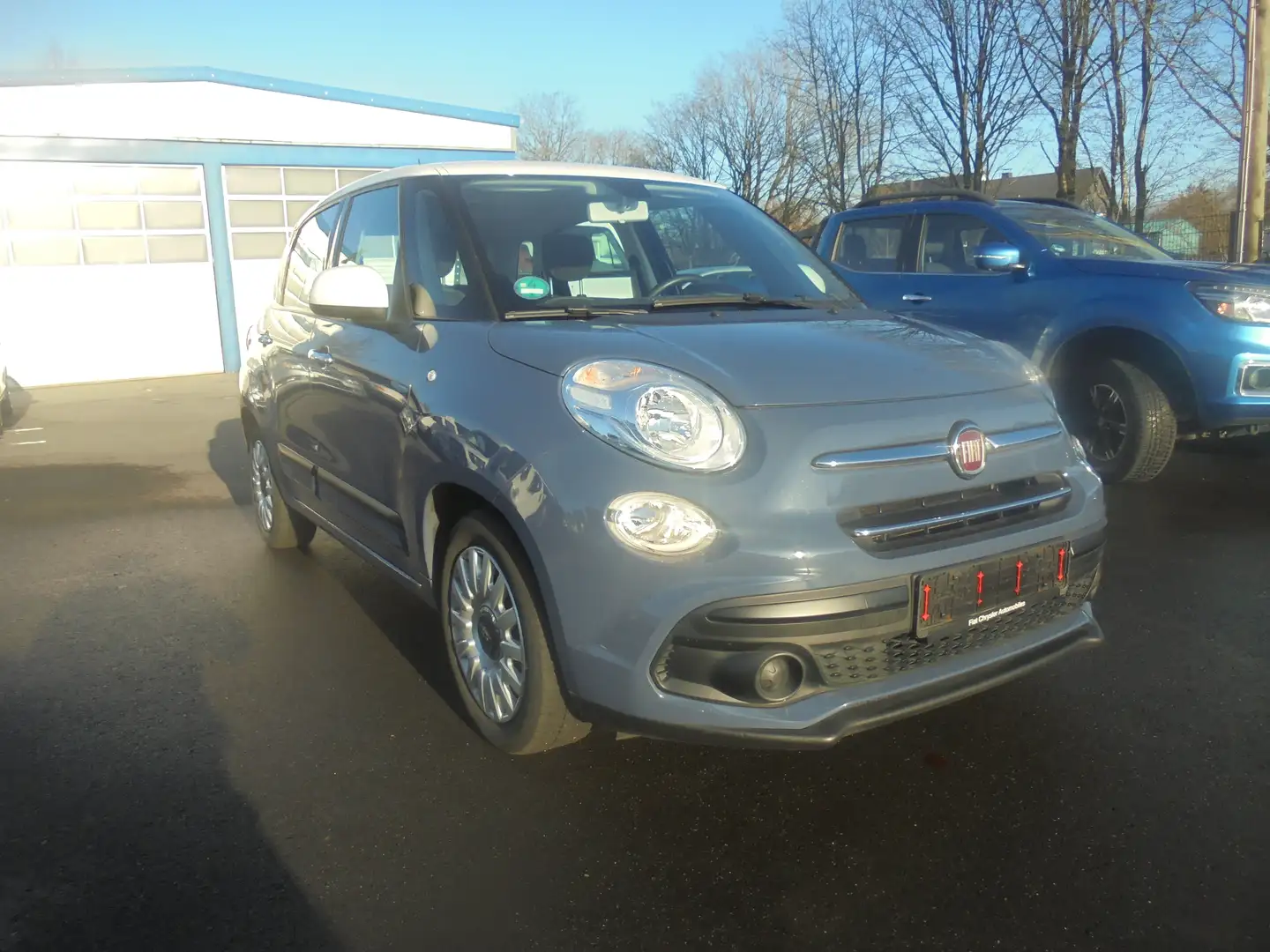 Fiat 500L Urban Pop Star Blau - 1