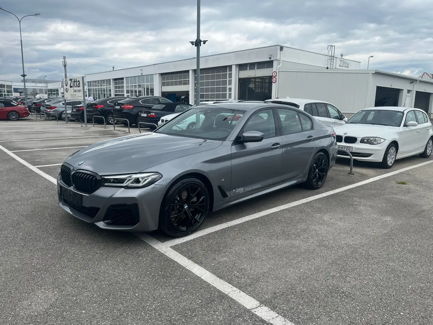 BMW 518 518d 48 V Aut. - 2