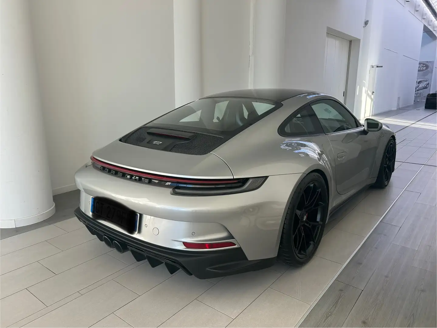 Porsche 992 911 Coupe 4.0 GT3 c/pack Touring - 2