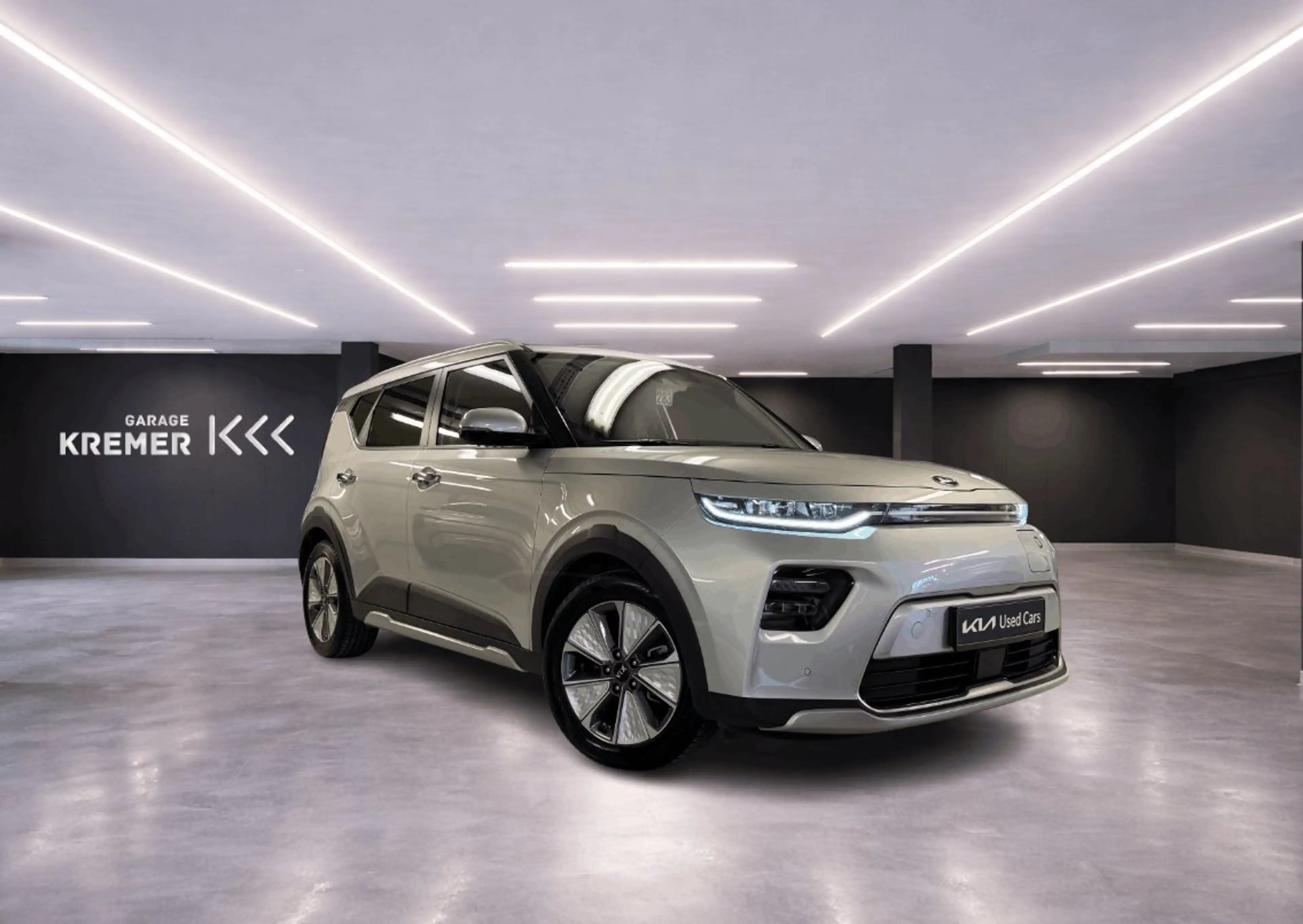 Kia Soul EV 64kWh More - Pack Cuir, Pack Smart — photo 3