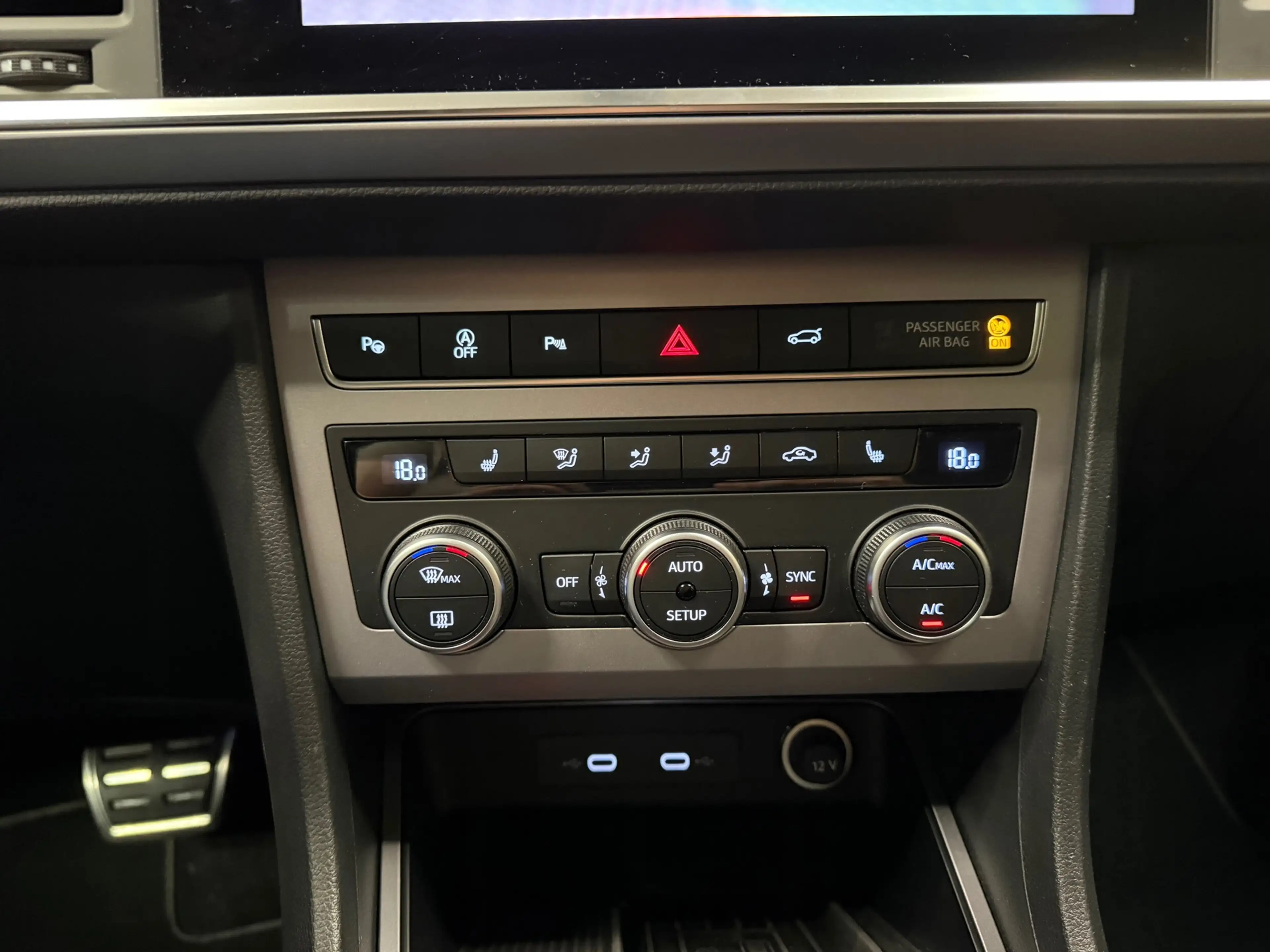 SEAT Ateca 1.5 TSI FR Business Intense * Automaat / Panoramad — photo 18