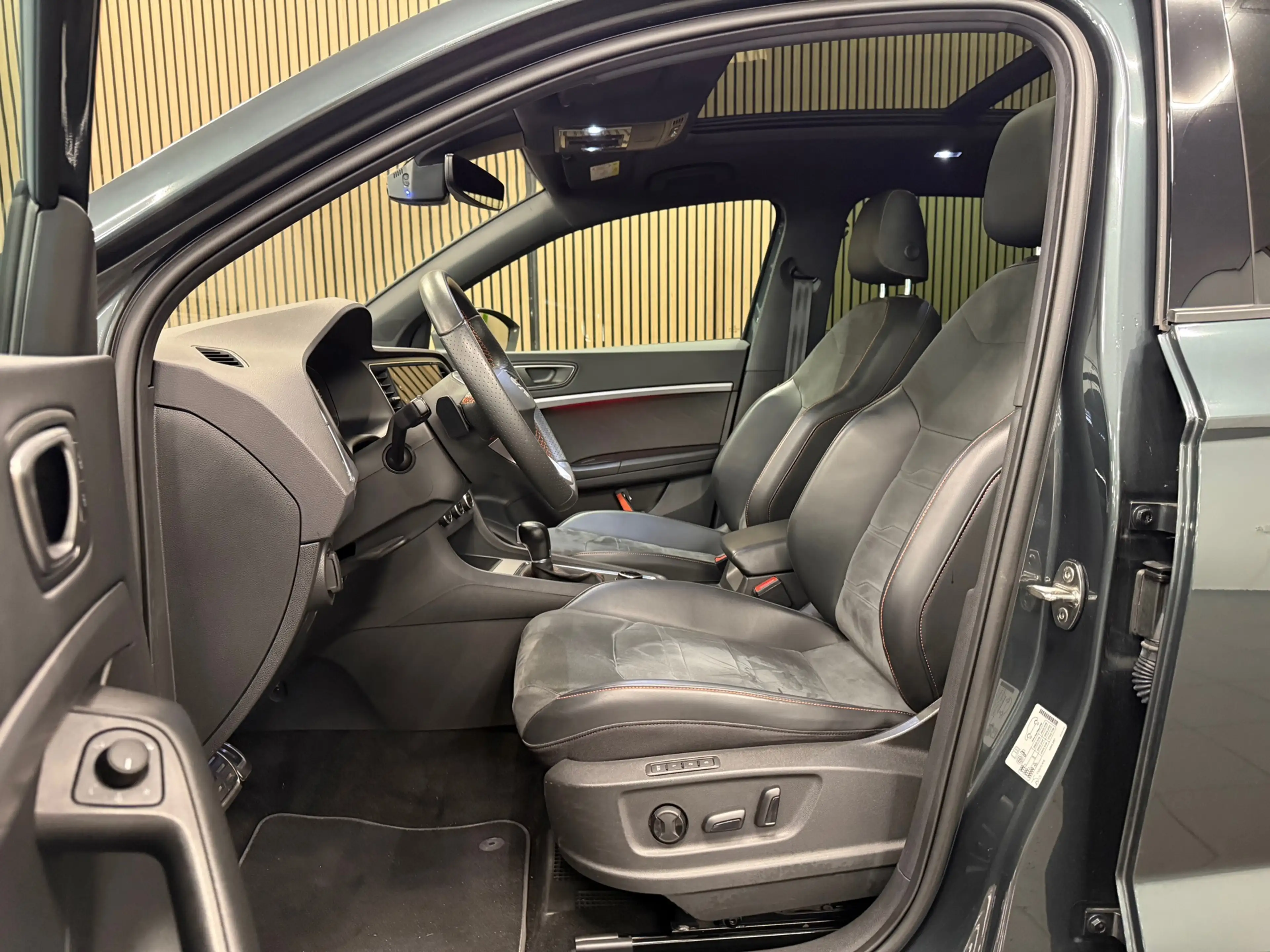 SEAT Ateca 1.5 TSI FR Business Intense * Automaat / Panoramad — photo 12