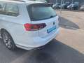 Volkswagen Passat Variant 2.0 TDI 147 kW Business R-Line 4M Schwarz - thumbnail 19