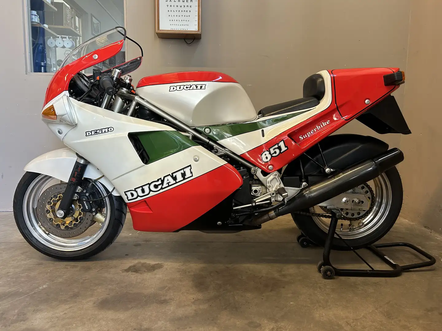 Ducati 851 Tricolore - 1