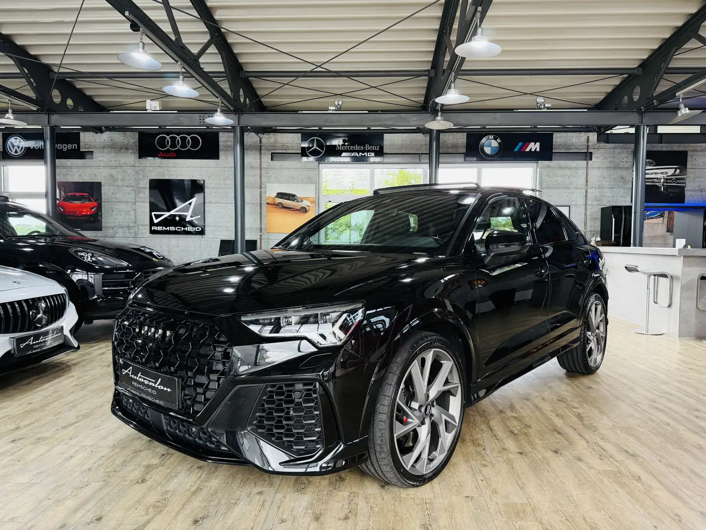 Audi RS Q3 2.5 TFSI quattro Sportback*PANO*AHK*360°K Nero - 1