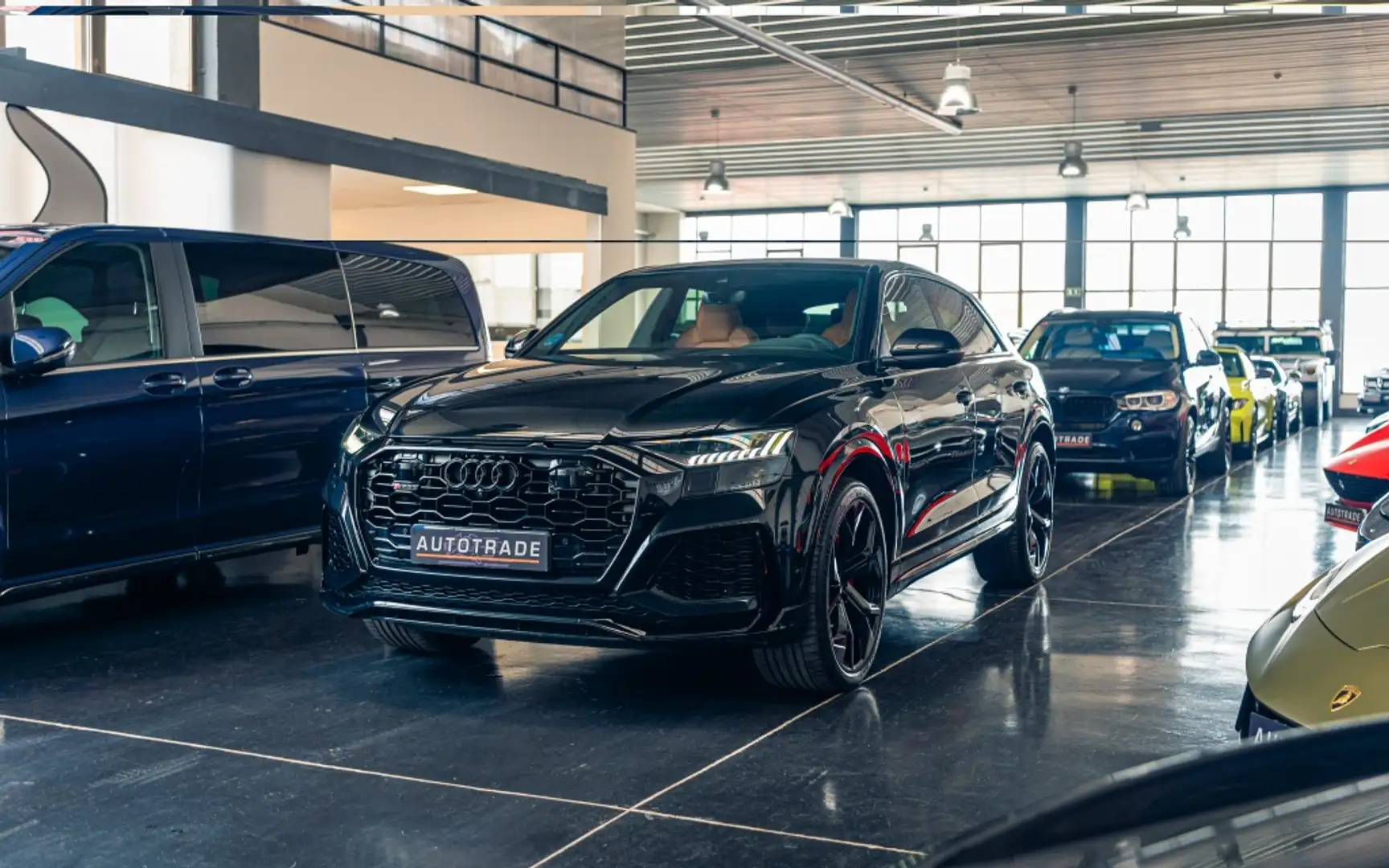 Audi RS Q8 TFSI quattro tiptronic Negro - 1