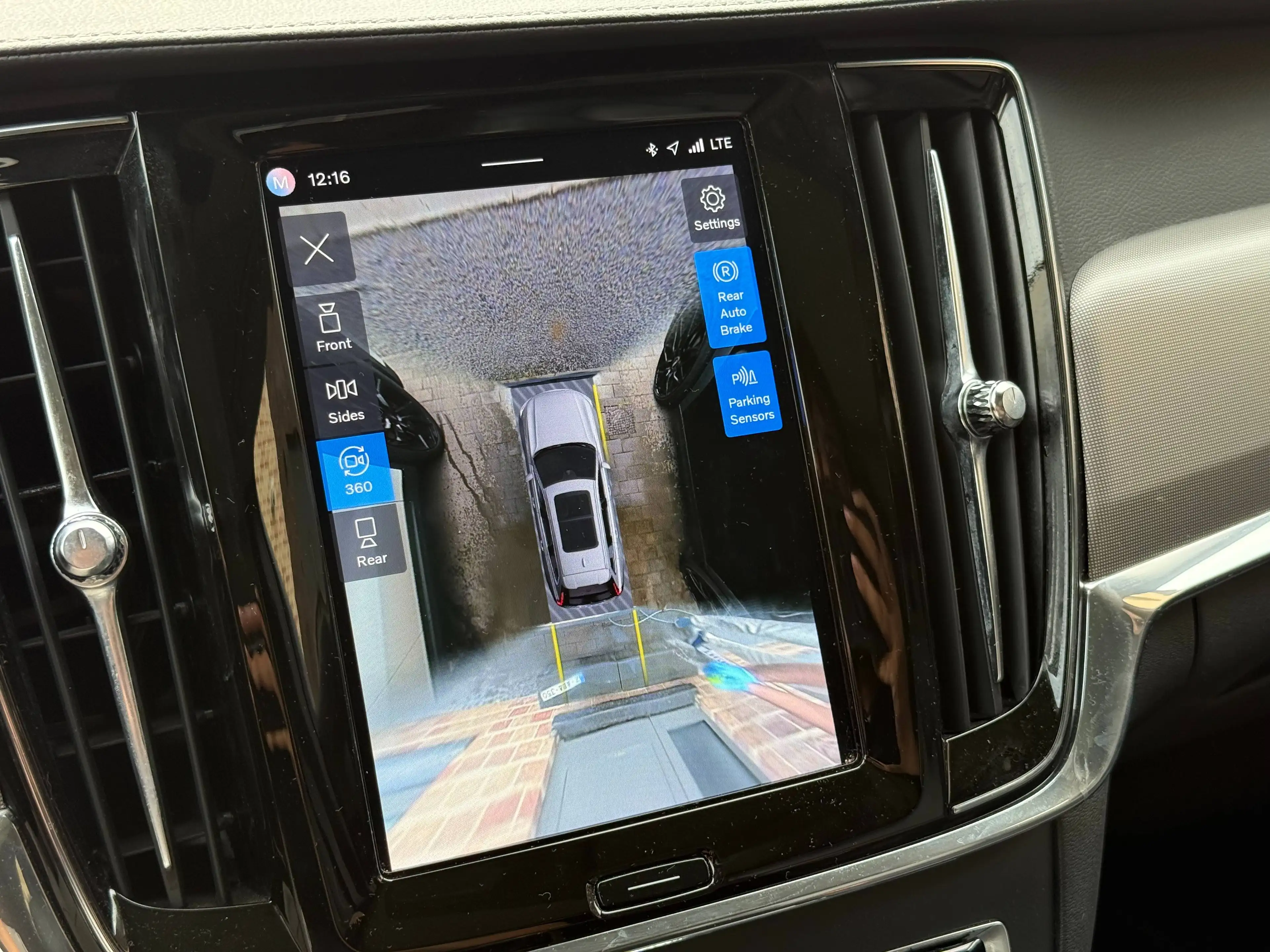Volvo V90 T6 Recharge AWD Ultra Dark *FULL*360*PANO*B&W*Headup* — photo 27