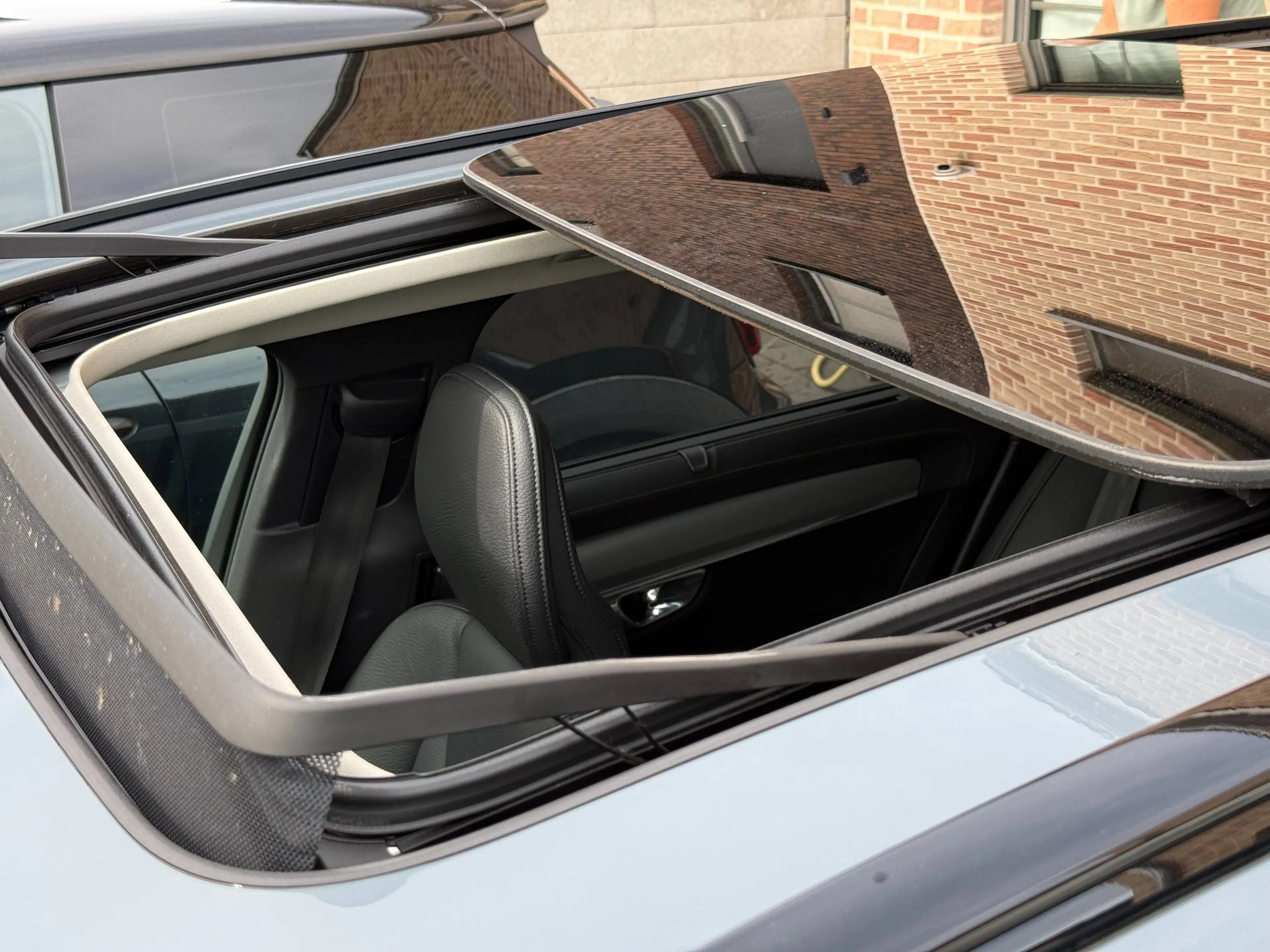 Volvo V90 T6 Recharge AWD Ultra Dark *FULL*360*PANO*B&W*Headup* — photo 9