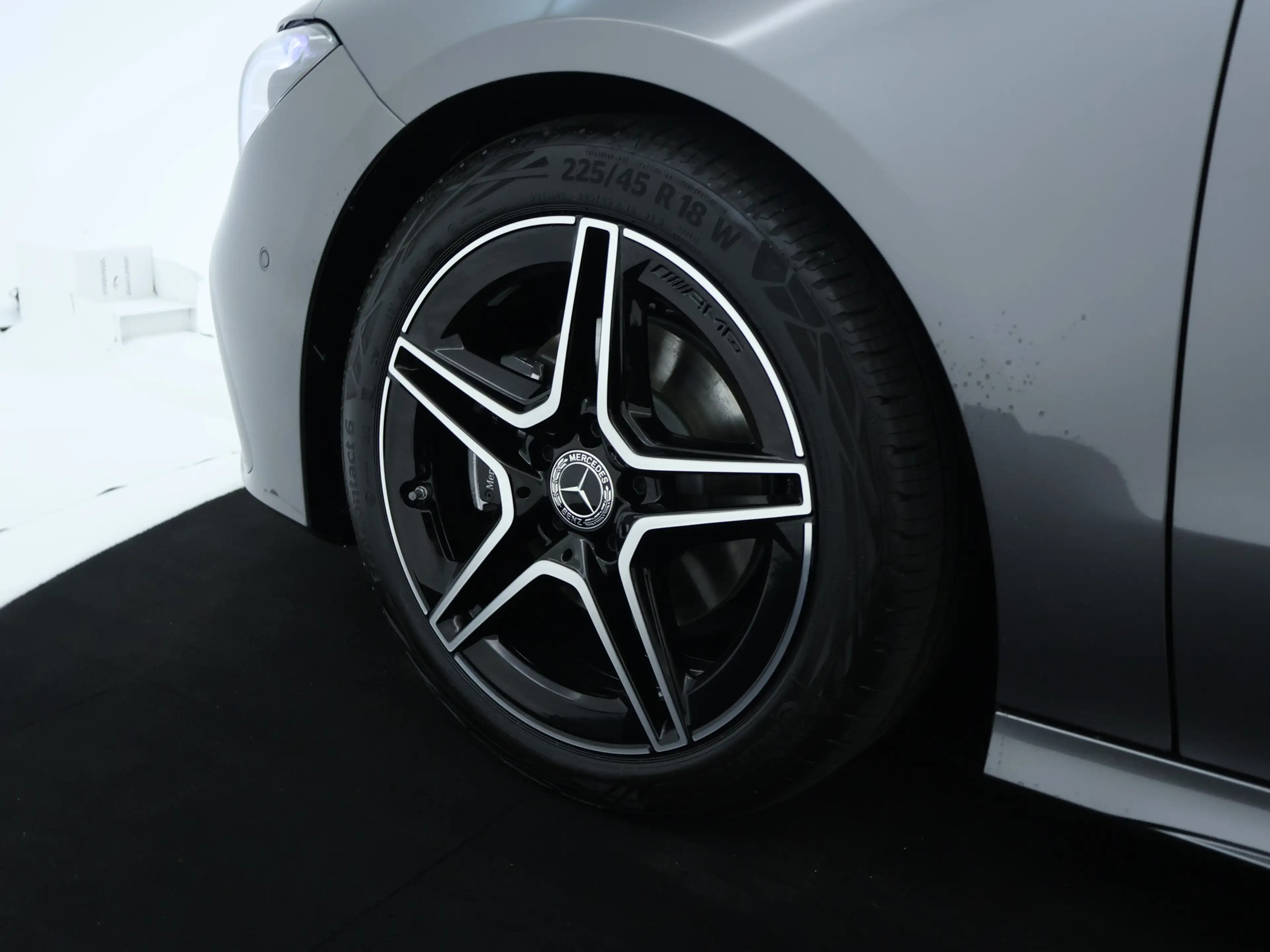 Mercedes-Benz CLA 180 Shooting Brake Star Edition AMG Line LIMITED | Tre — photo 6