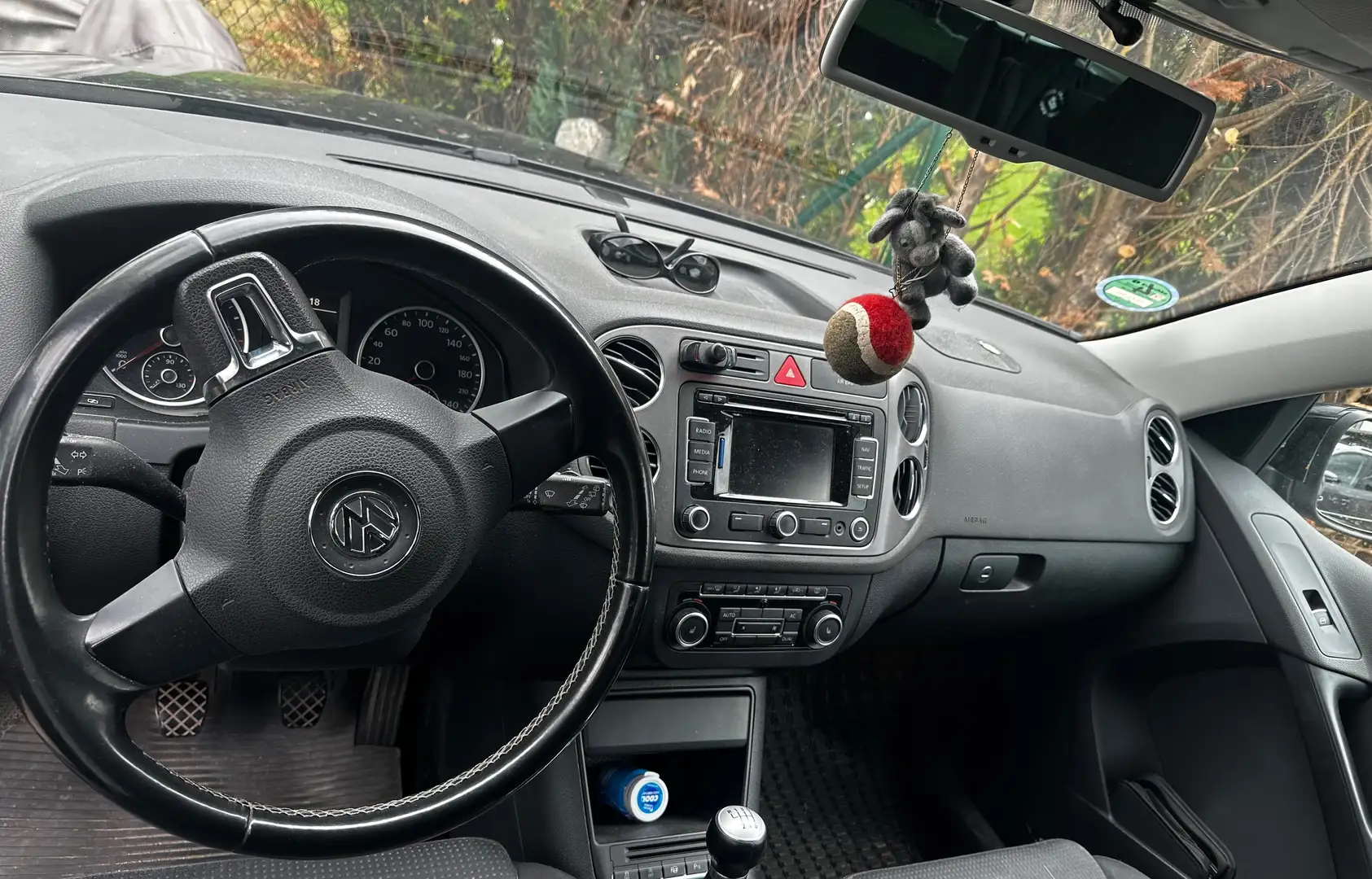 Volkswagen Tiguan Tiguan 2.0 TDI DPF 4Motion Team Černá - 1