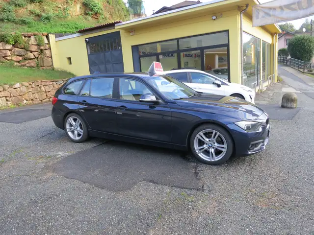 BMW 320 320d Touring eff.dynamics auto