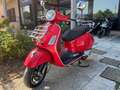 Piaggio GTS 250 crvena - thumbnail 2