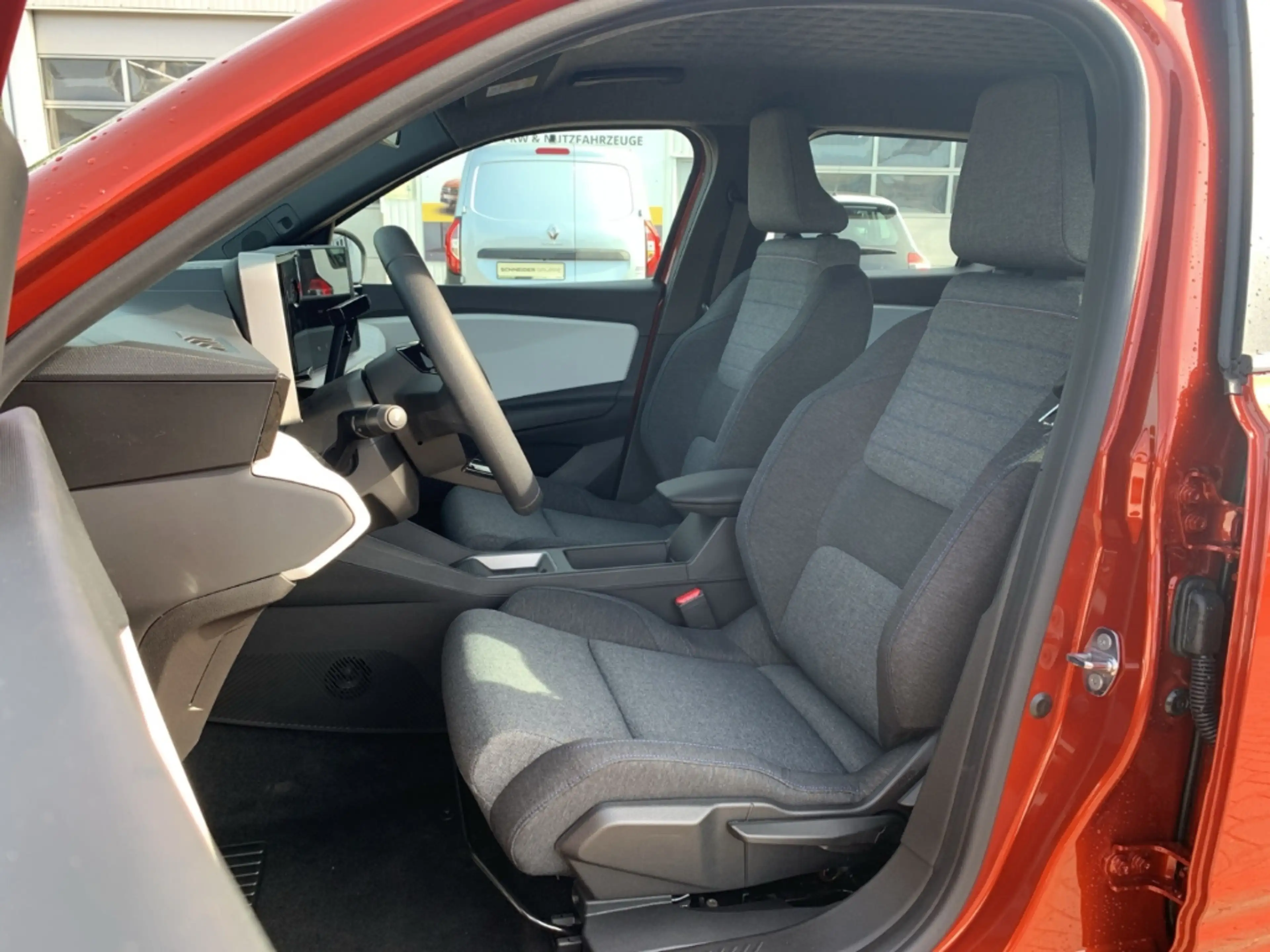 Renault R 4 Evolution 120 Urban Range CCS+PDC+KLIMA+LED — photo 9