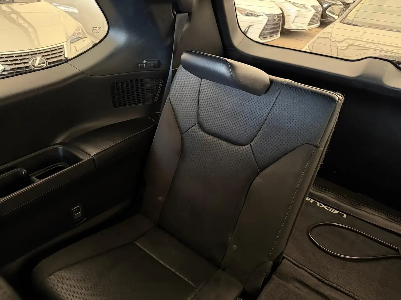 Lexus TX 350 снимка Lexus TX 350