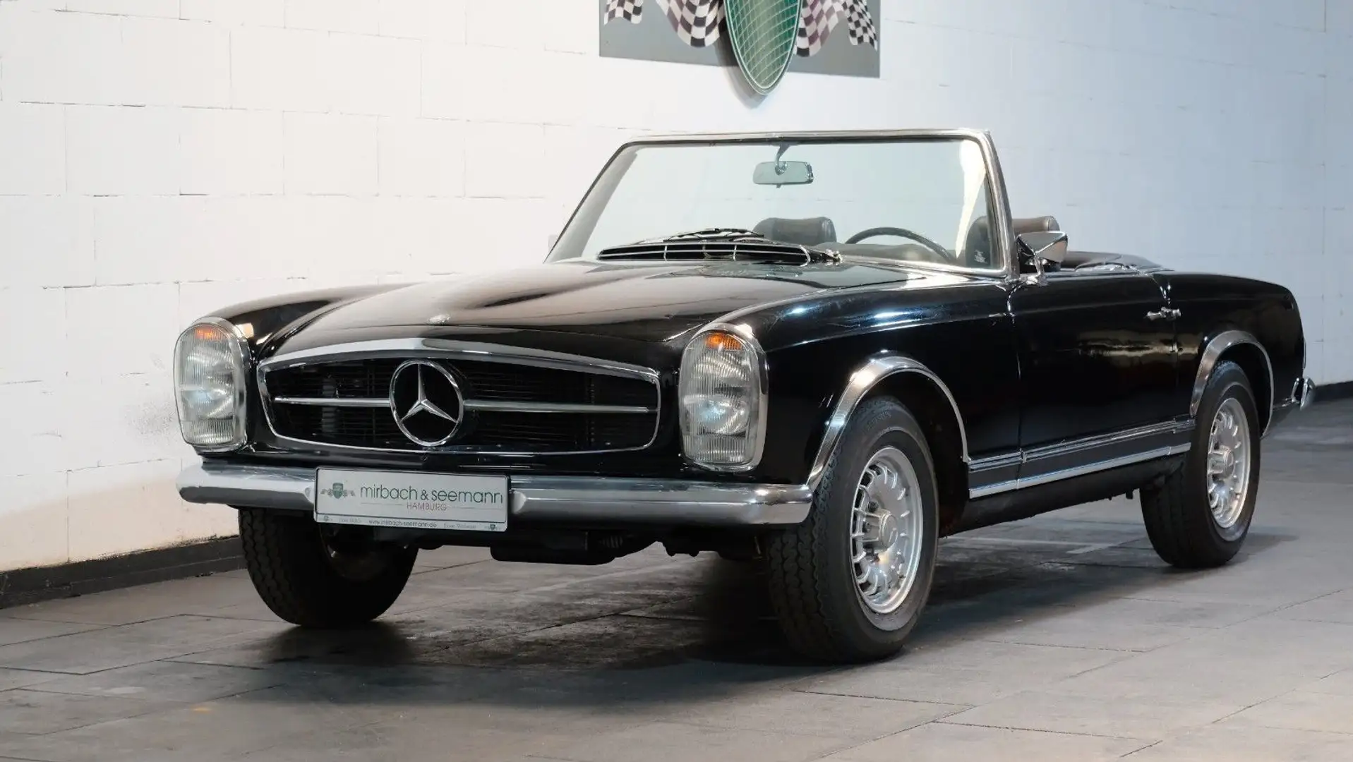 Mercedes-Benz 230 SL Pagode mit Schaltgetriebe OHNE Servo Чорний - 1