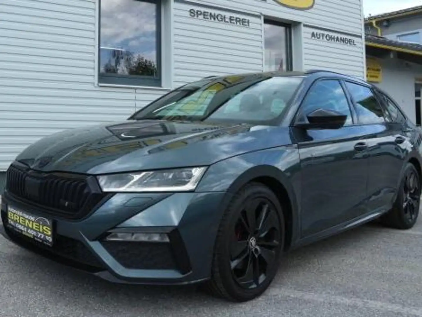 Skoda Octavia 2,0 TDI RS DSG* Head-Up Display*Matrix LED* Grau - 1