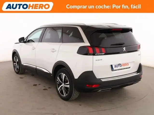 Peugeot 5008 view 4