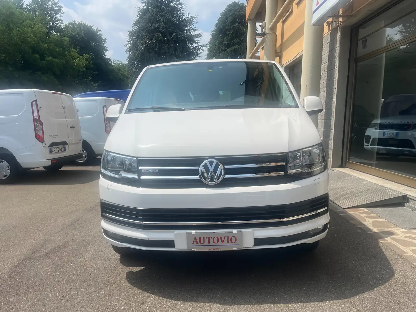 Volkswagen T6 Caravelle 2.0TDI 4 Motion N1 - 6 POSTI PREZZO+IVA Bianco - 2