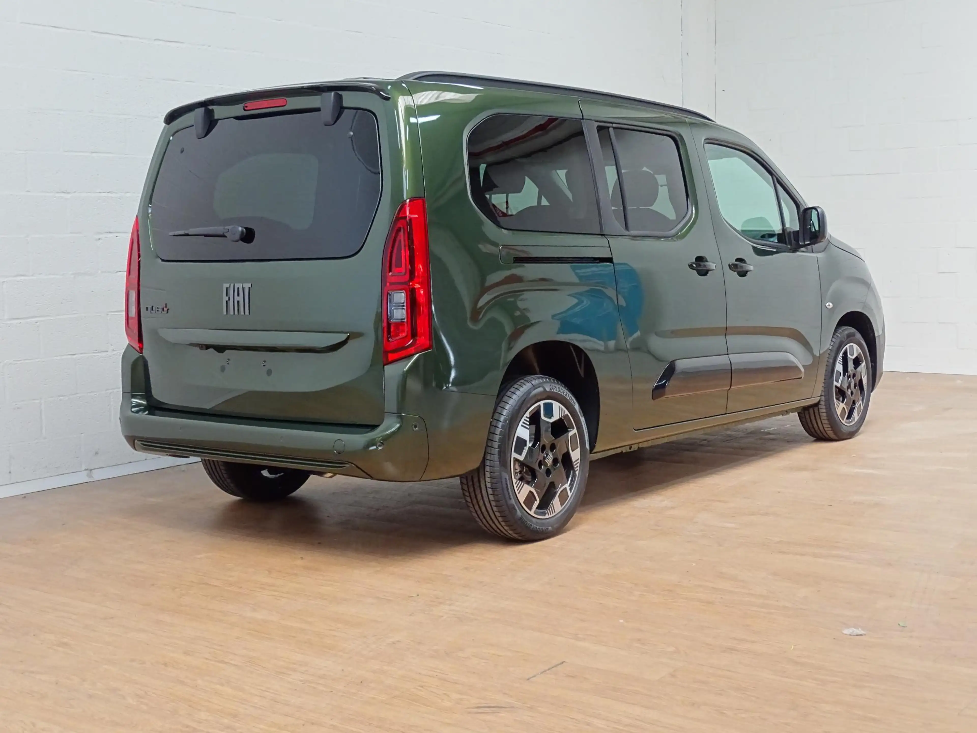 Fiat Qubo L 1.5 BlueHDI 130 S&S AT La Prima Long 7 seats gps — photo 3