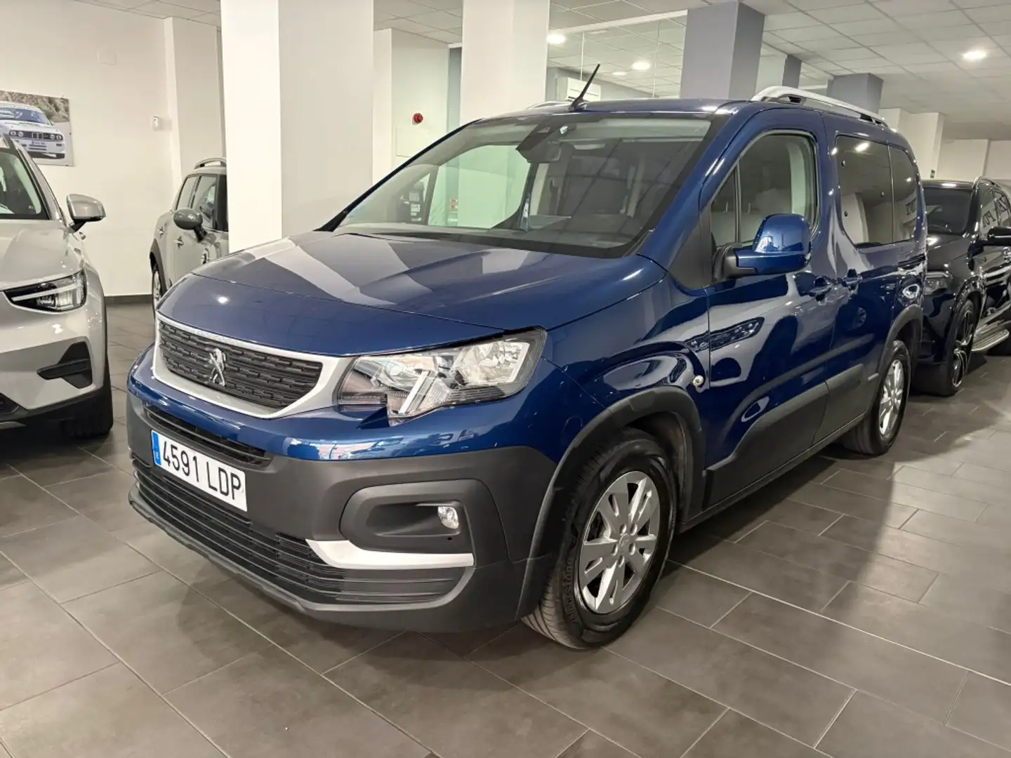 Peugeot Rifter 1.5BlueHDi Standard Allure 100 Azul - 1