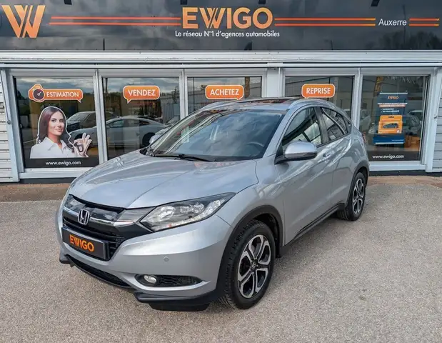 Honda HR-V 1.6 idtec 120ch elegance toit ouvrant camera recul bluetooth