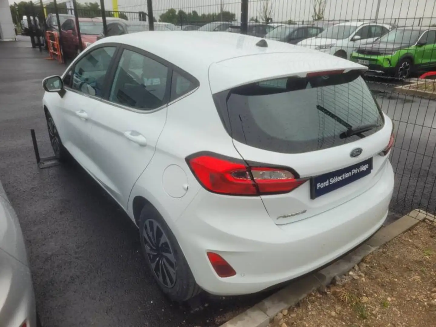 Ford Fiesta 1.0 Flexifuel 95ch Titanium Business 5p - 2